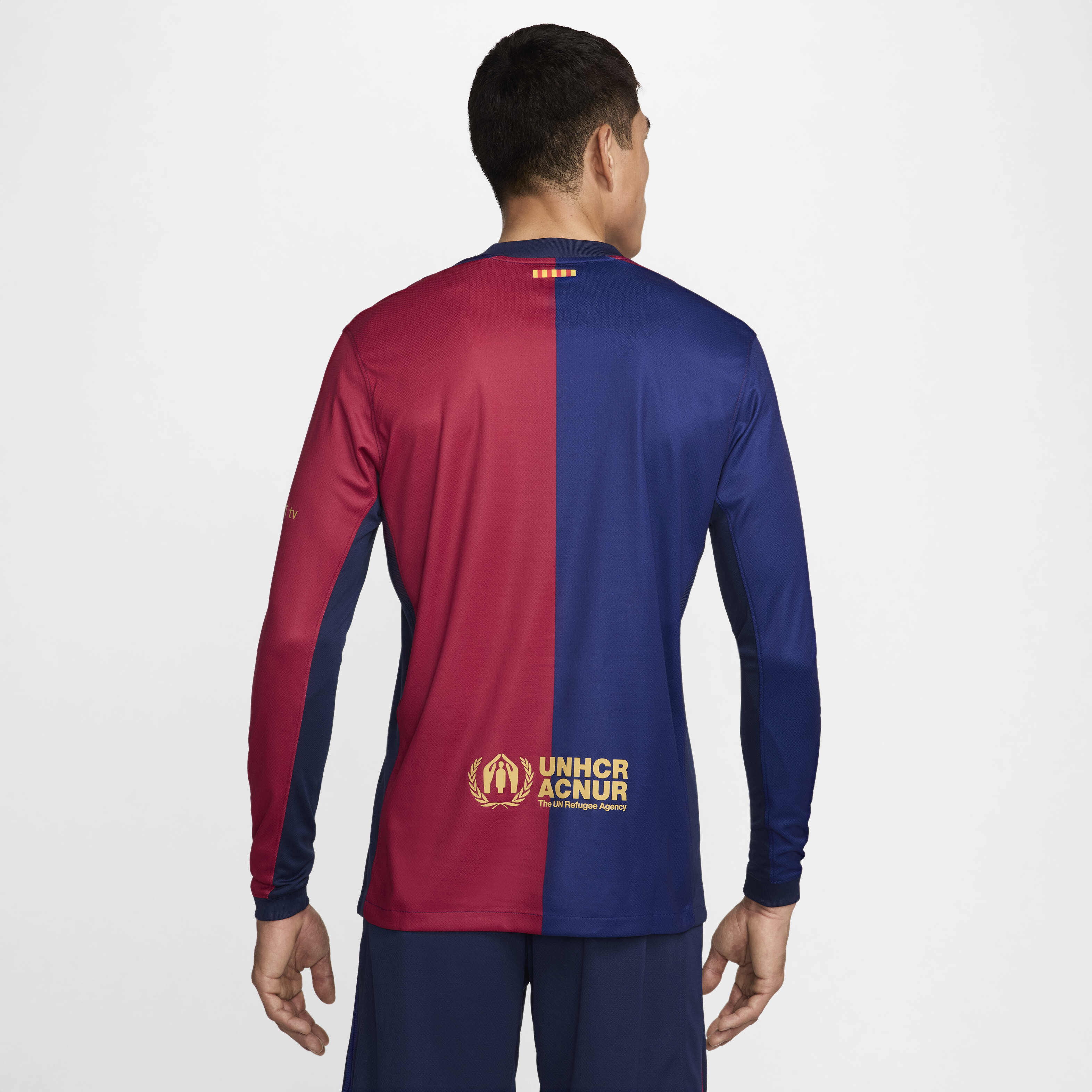برشلونة ستيديوم 2024/25 الأساسي image number 1
