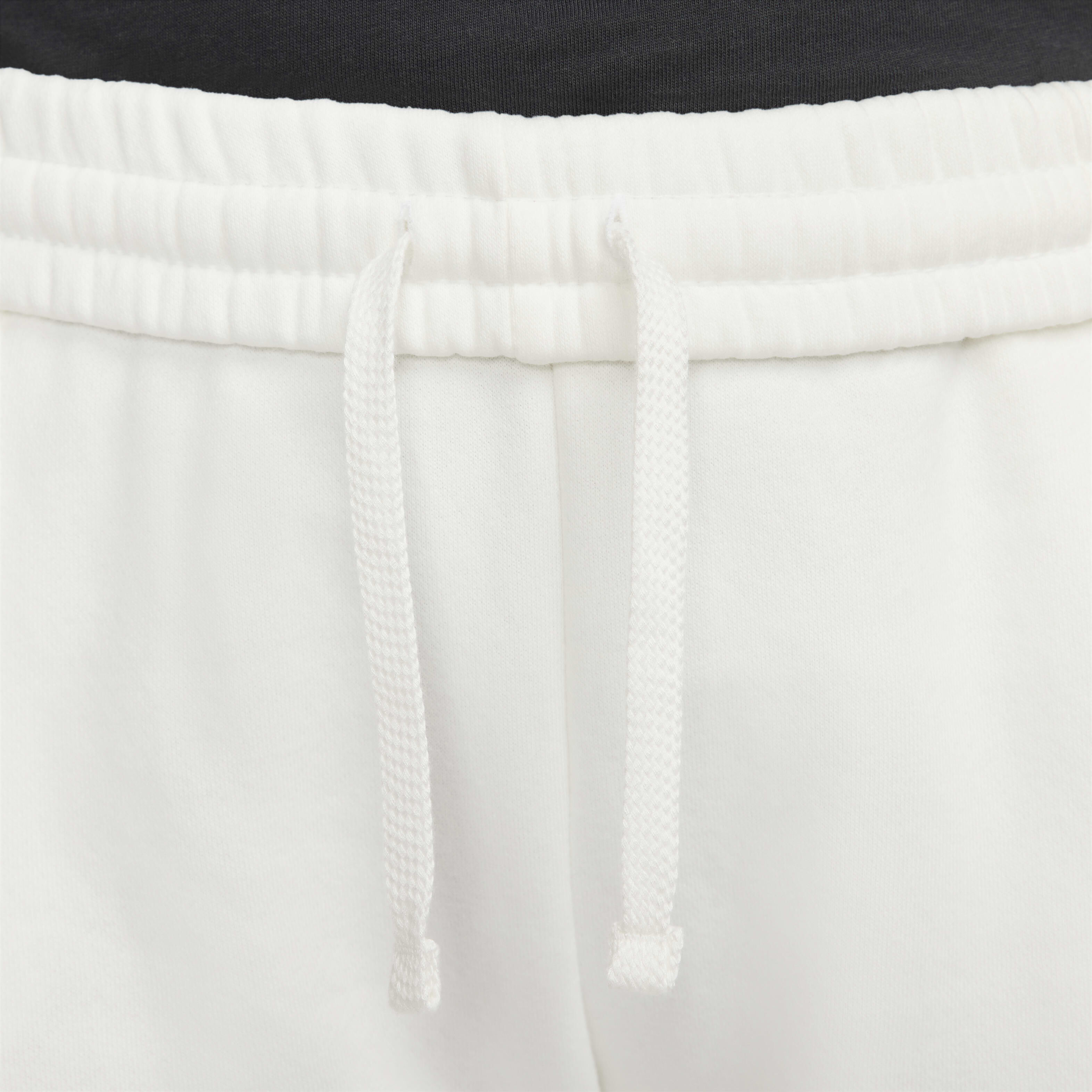 نايكي سبورتسوير image number 3