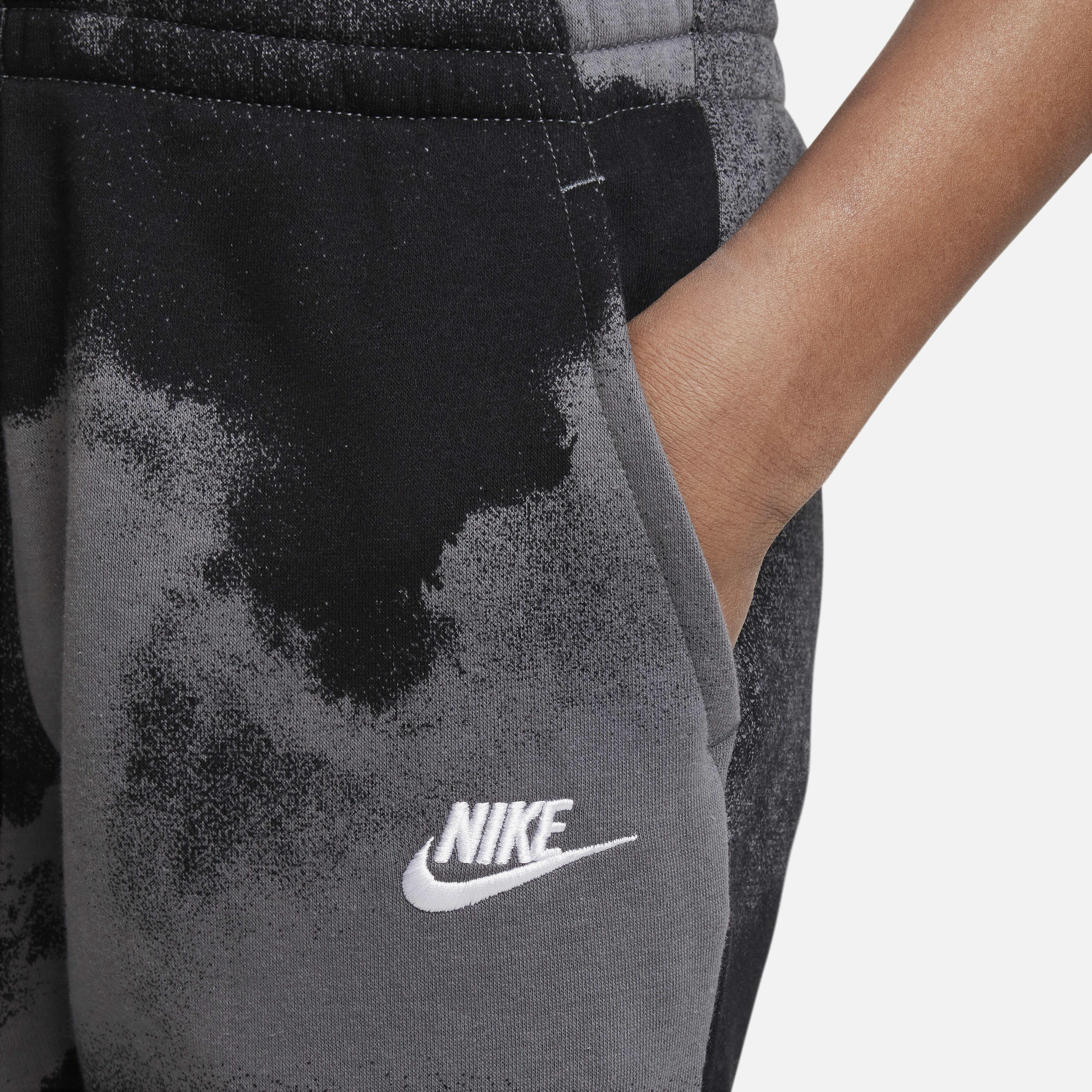 Nike Club Fleece image number 3