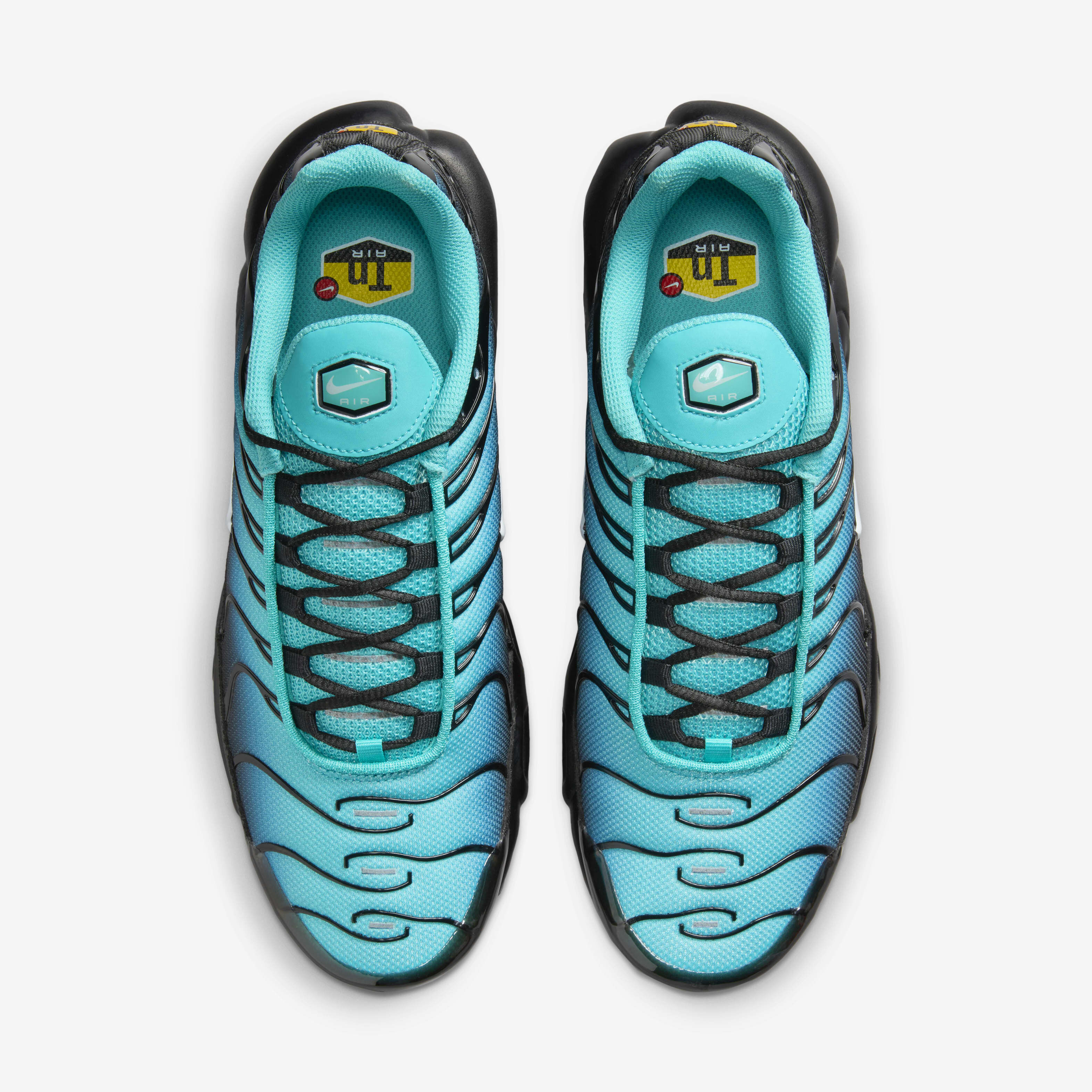 Nike Air Max Plus image number 3