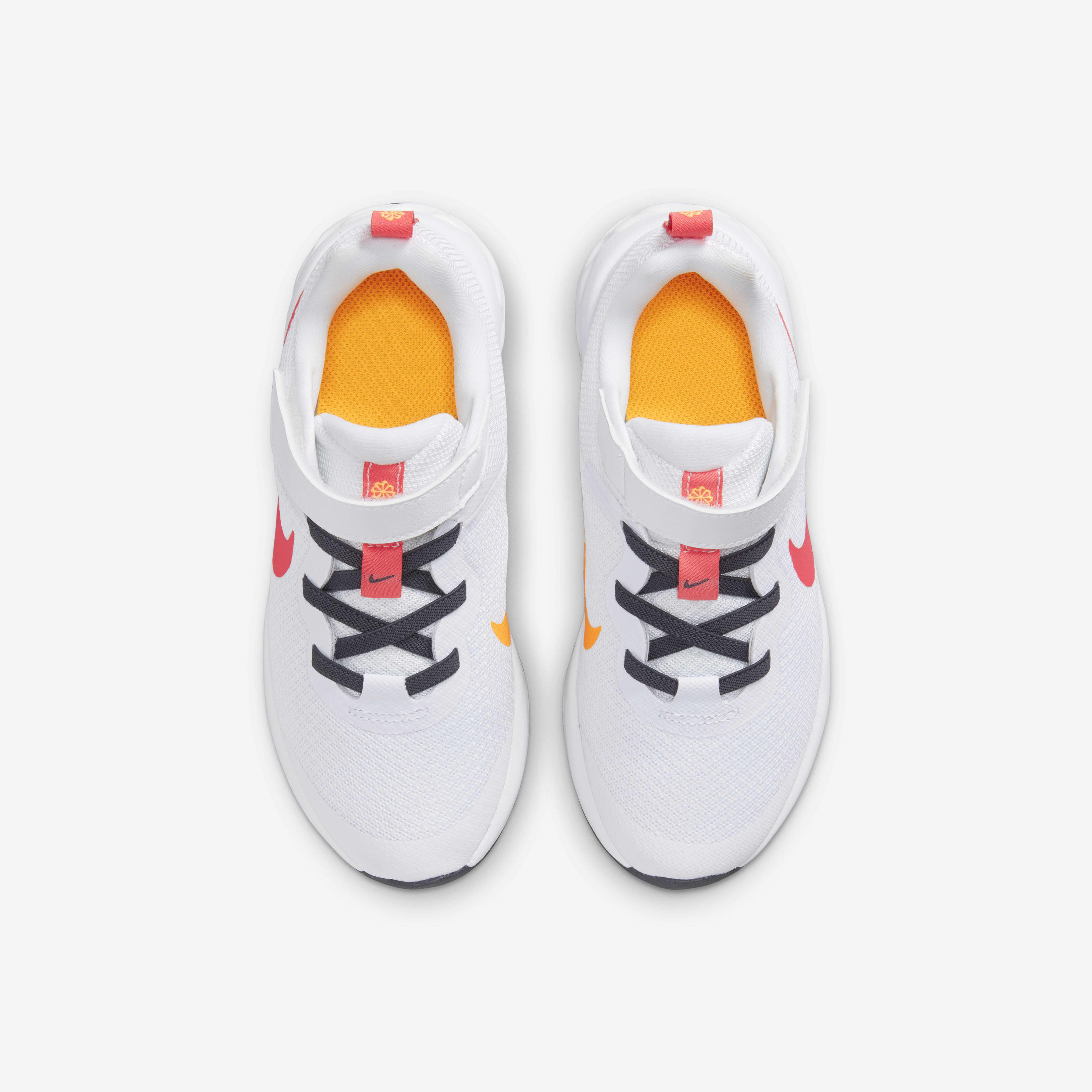 Nike Revolution 6 image number 3