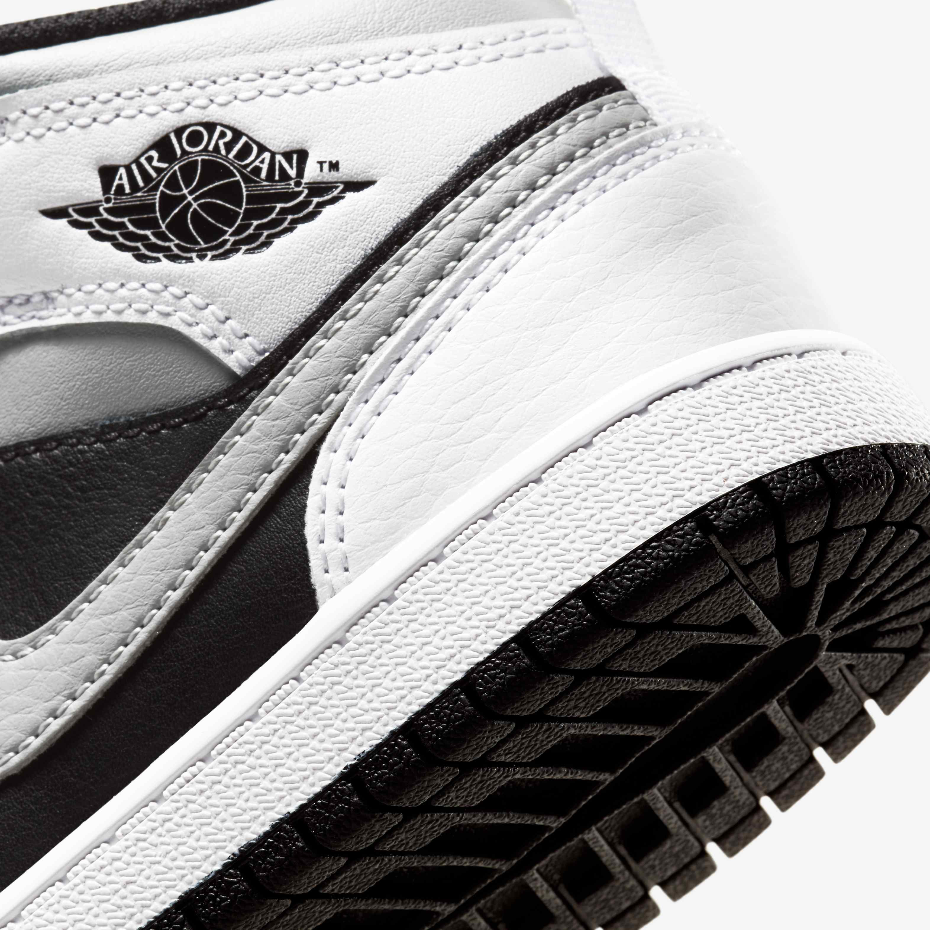 جوردن 1 ميد image number 7