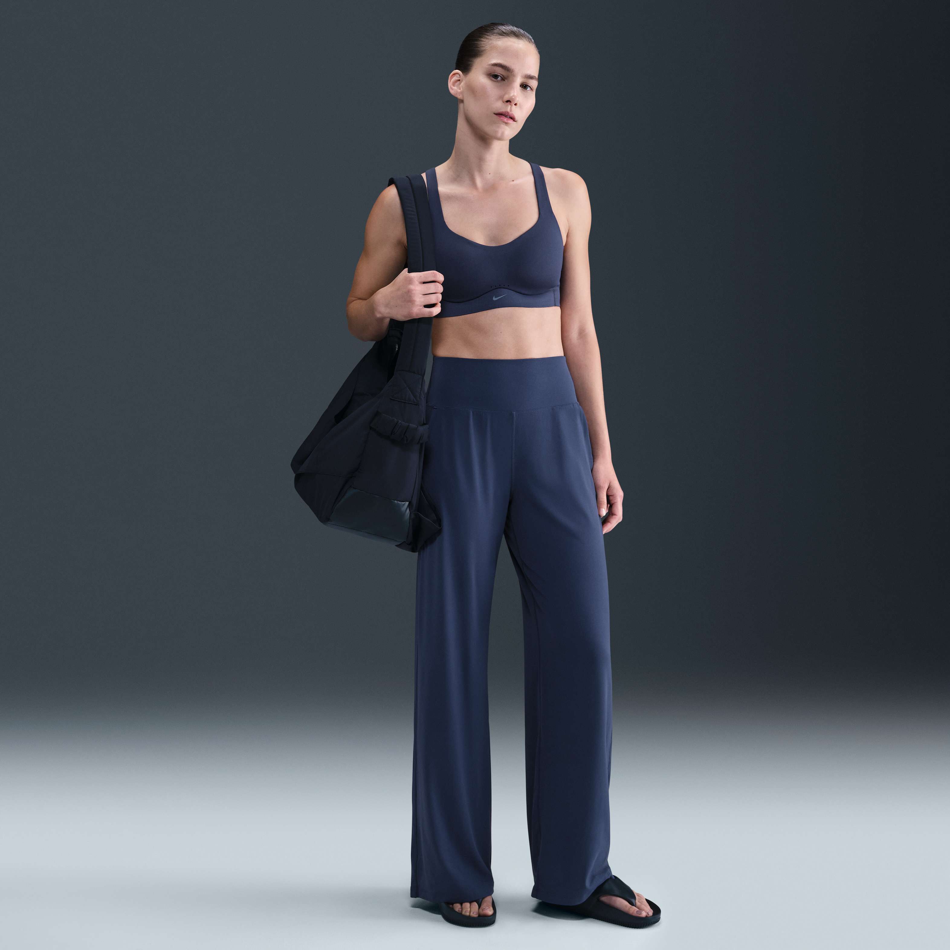 Nike Alate High-Support image number 3