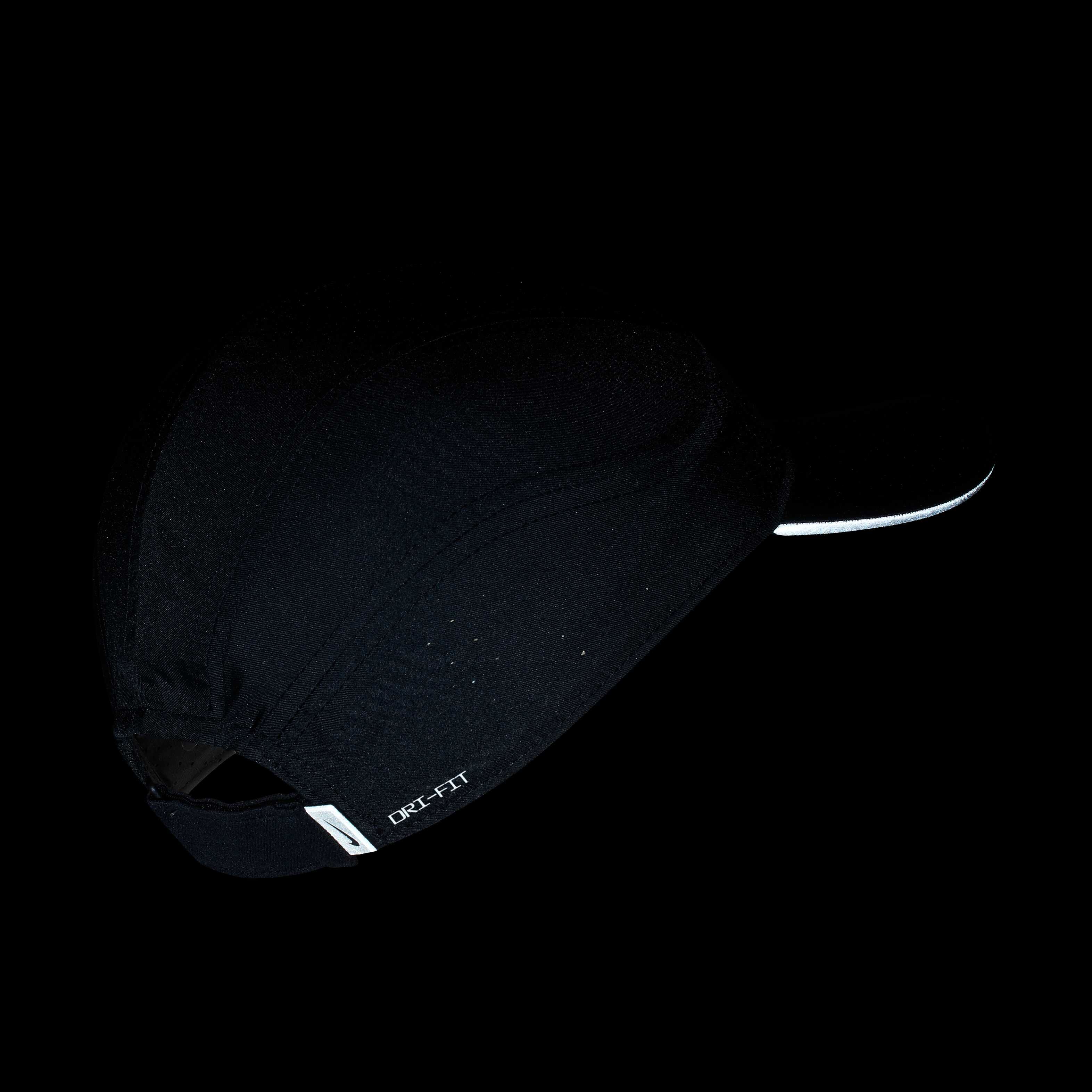 Nike AeroBill Tailwind image number 3