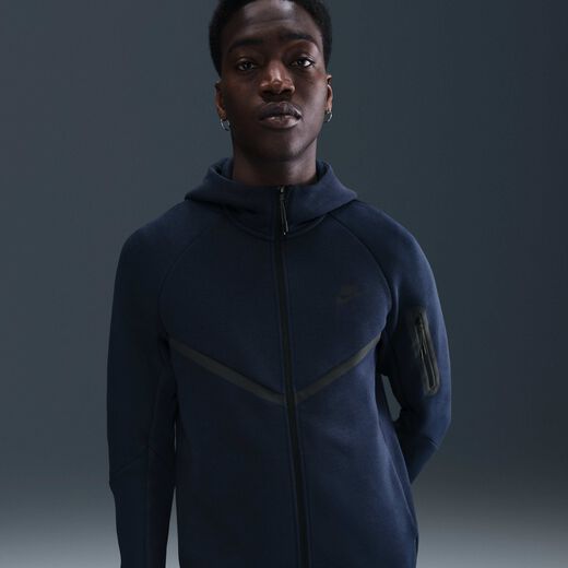 Nike Tech Nike Tech