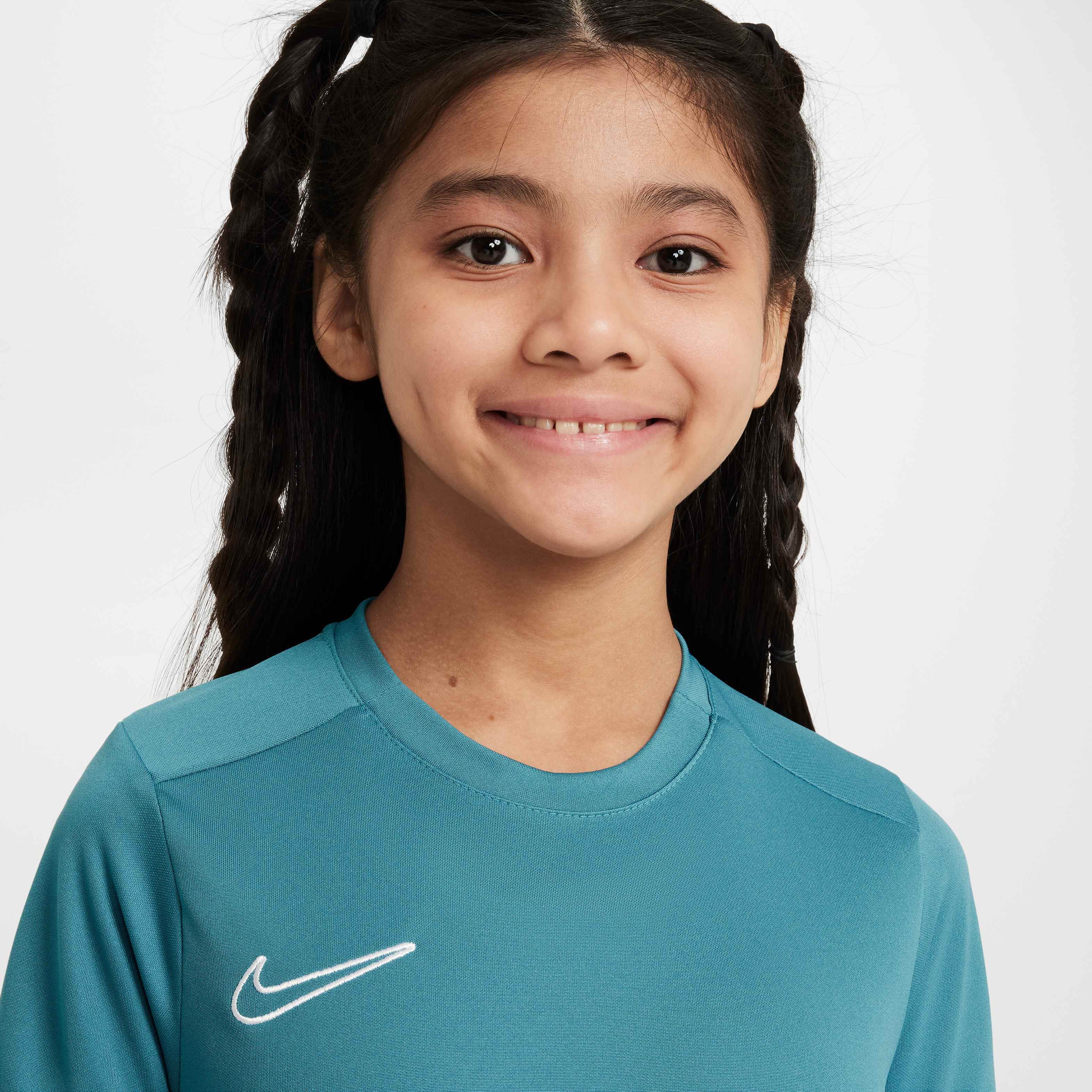 نايكي أكاديمي image number 2