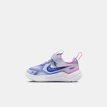 Nike Cosmic Runner