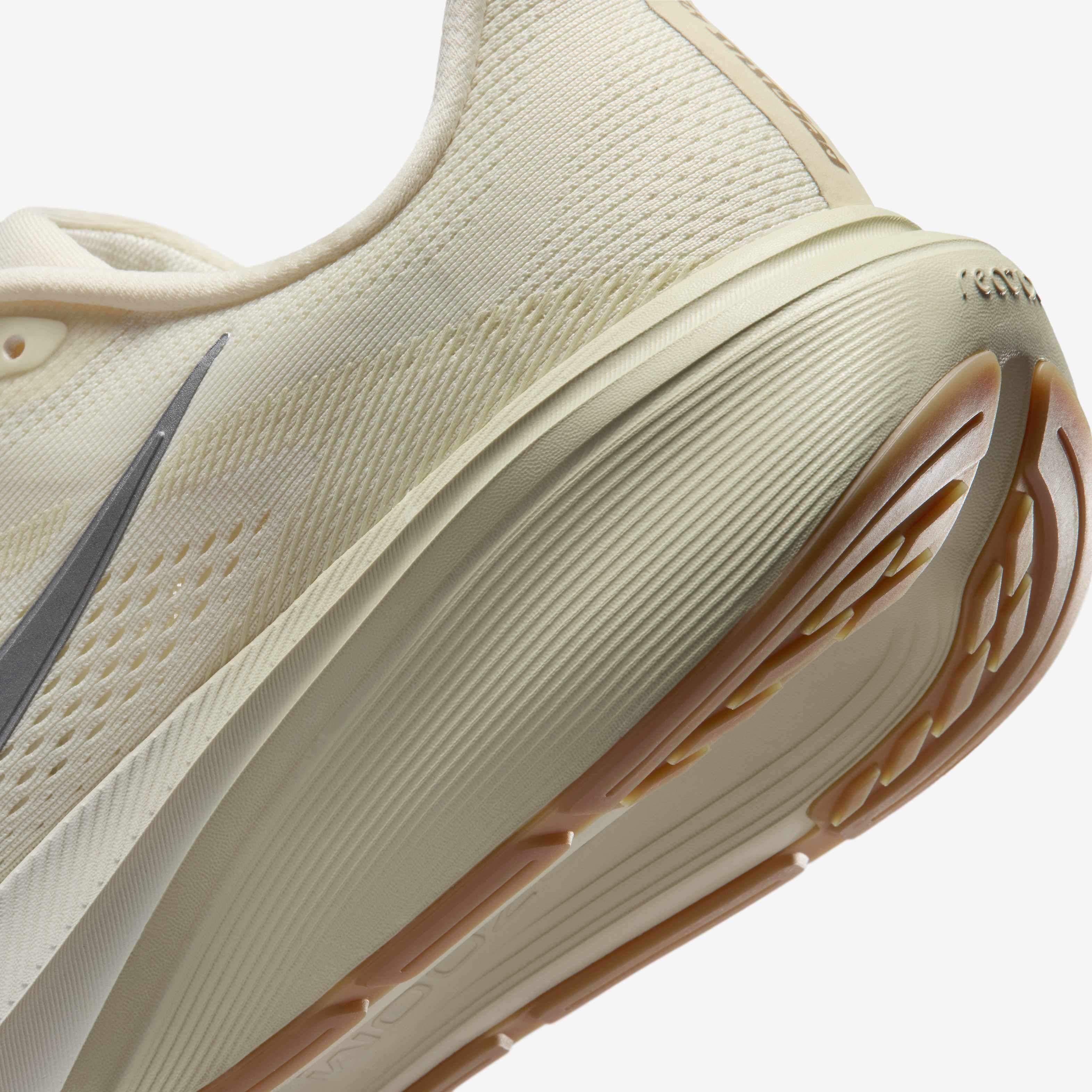 Nike Pegasus 42 image number 7