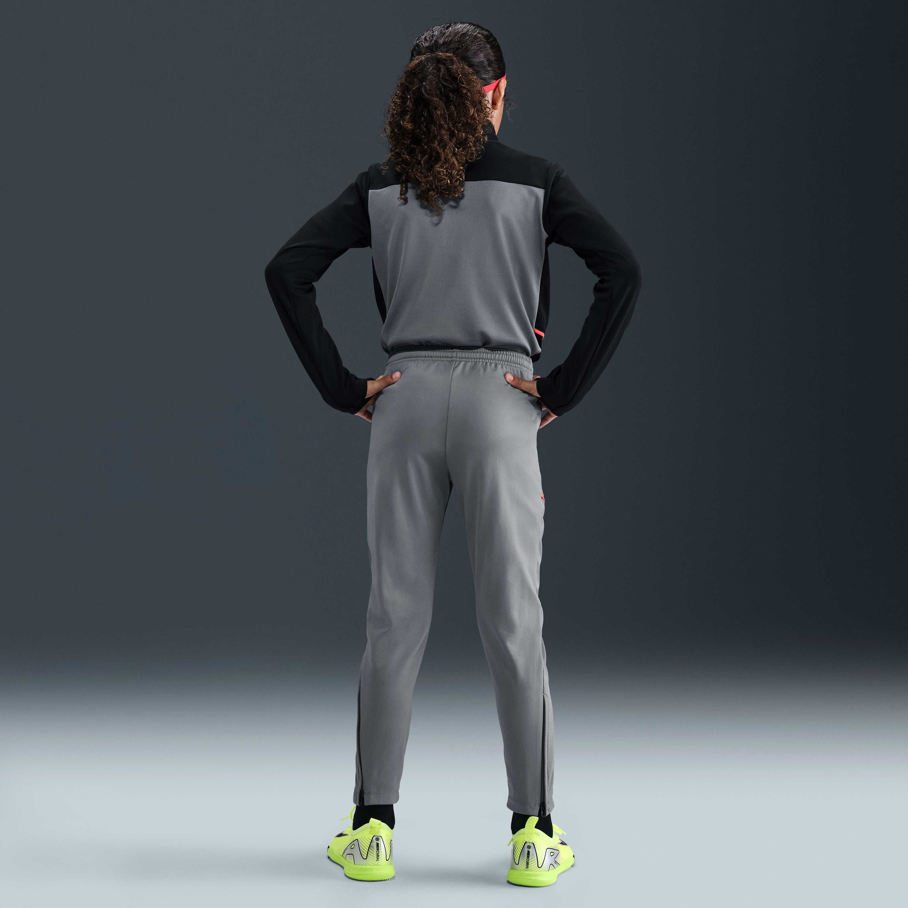 نايكي أكاديمي image number 3