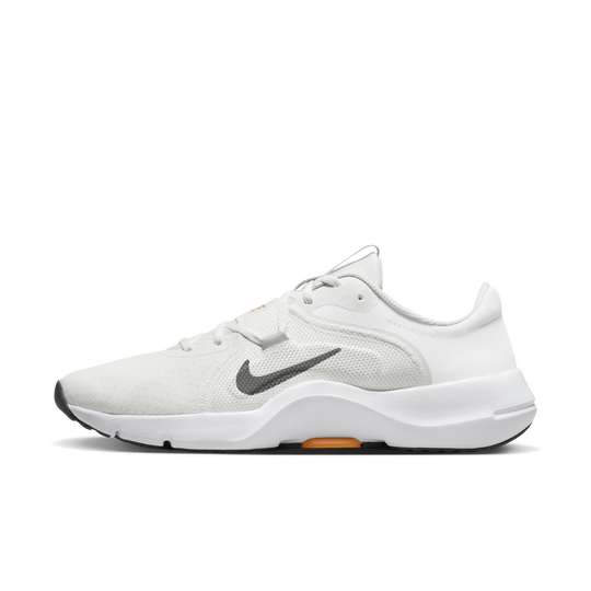 Nike in season sales tr 8 white