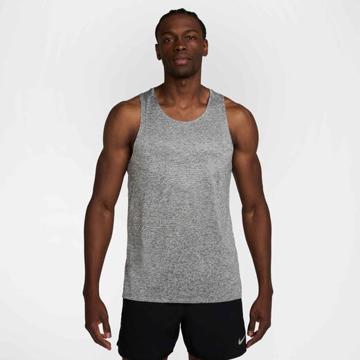 نايكي سترايد