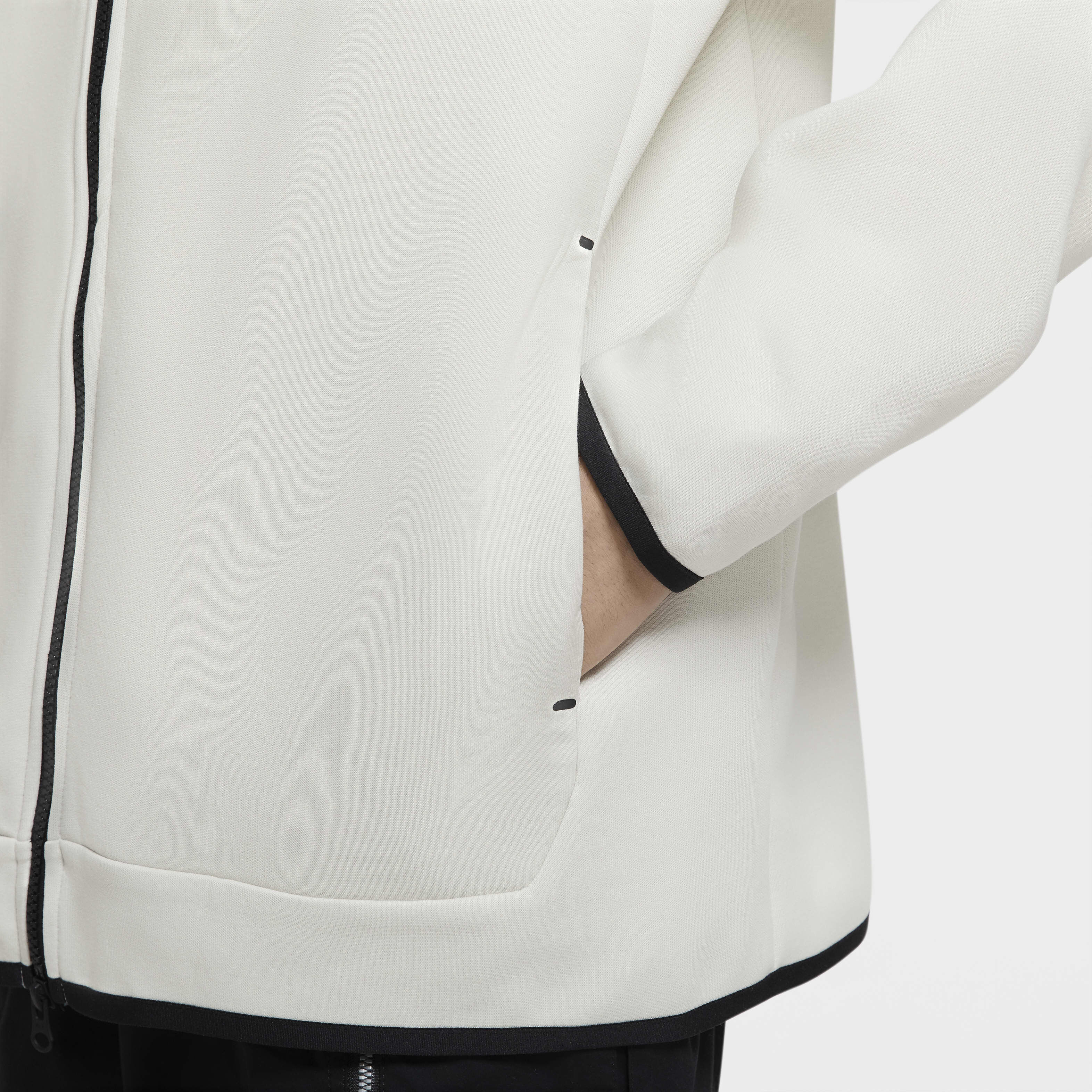 Nike Sportswear Tech Fleece image number 5