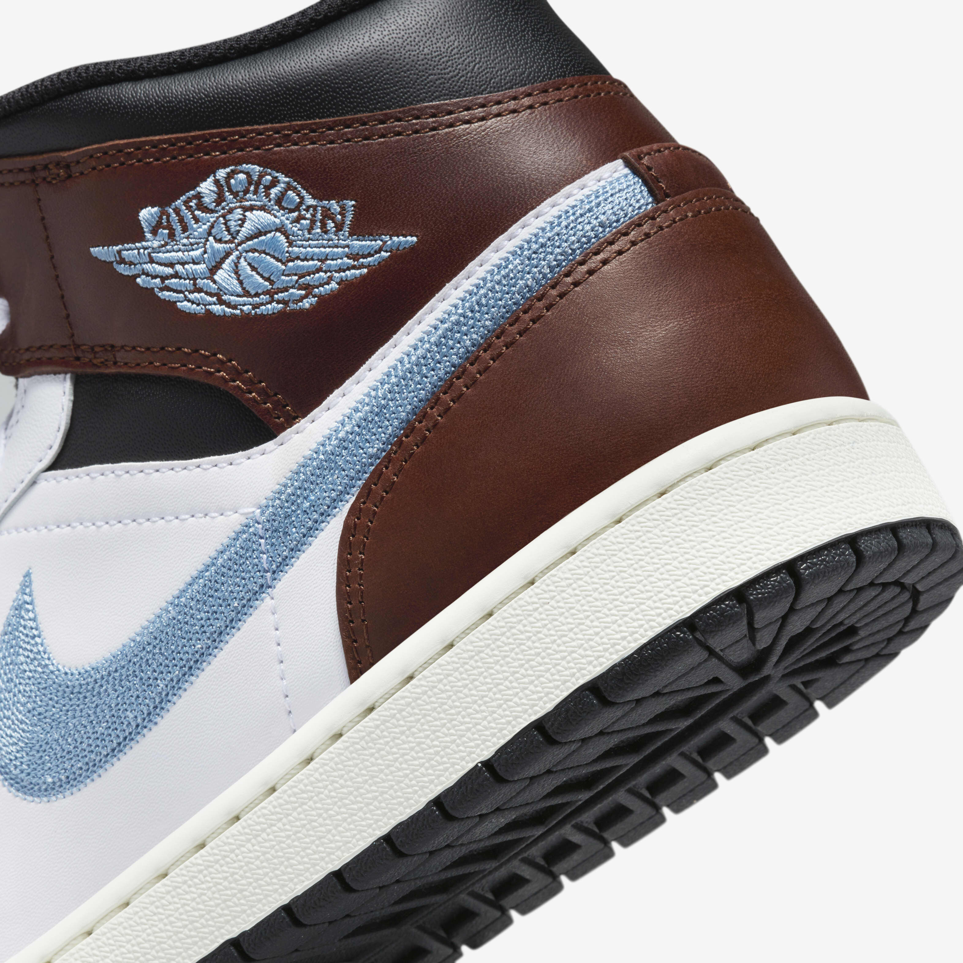 Buy Air Jordan 1 Mid SE