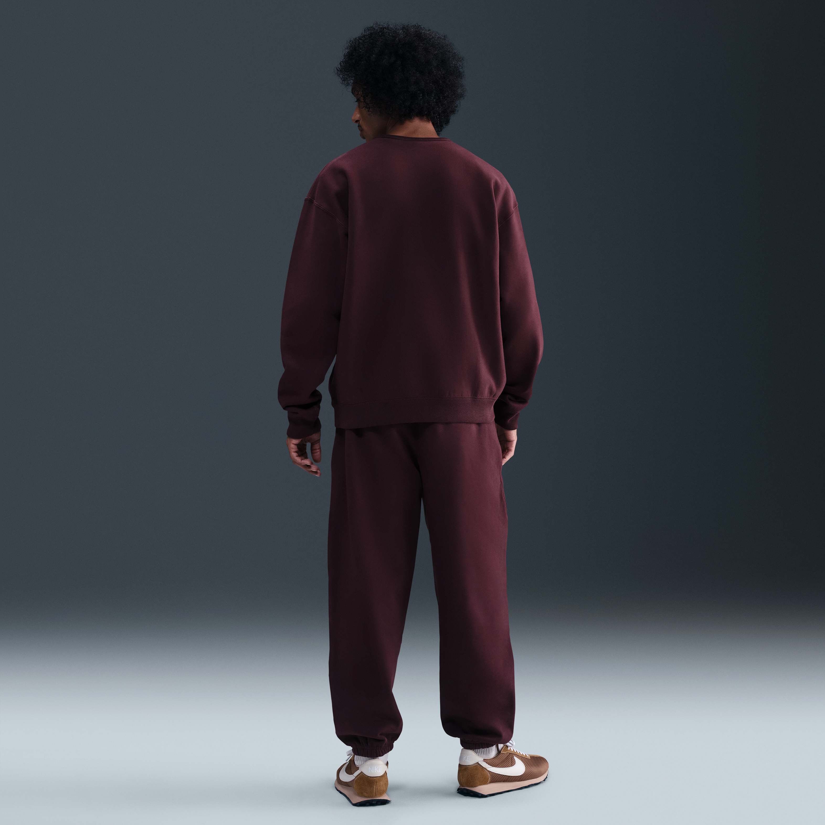 نايكي سولو سووش image number 3