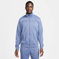 NikeCourt