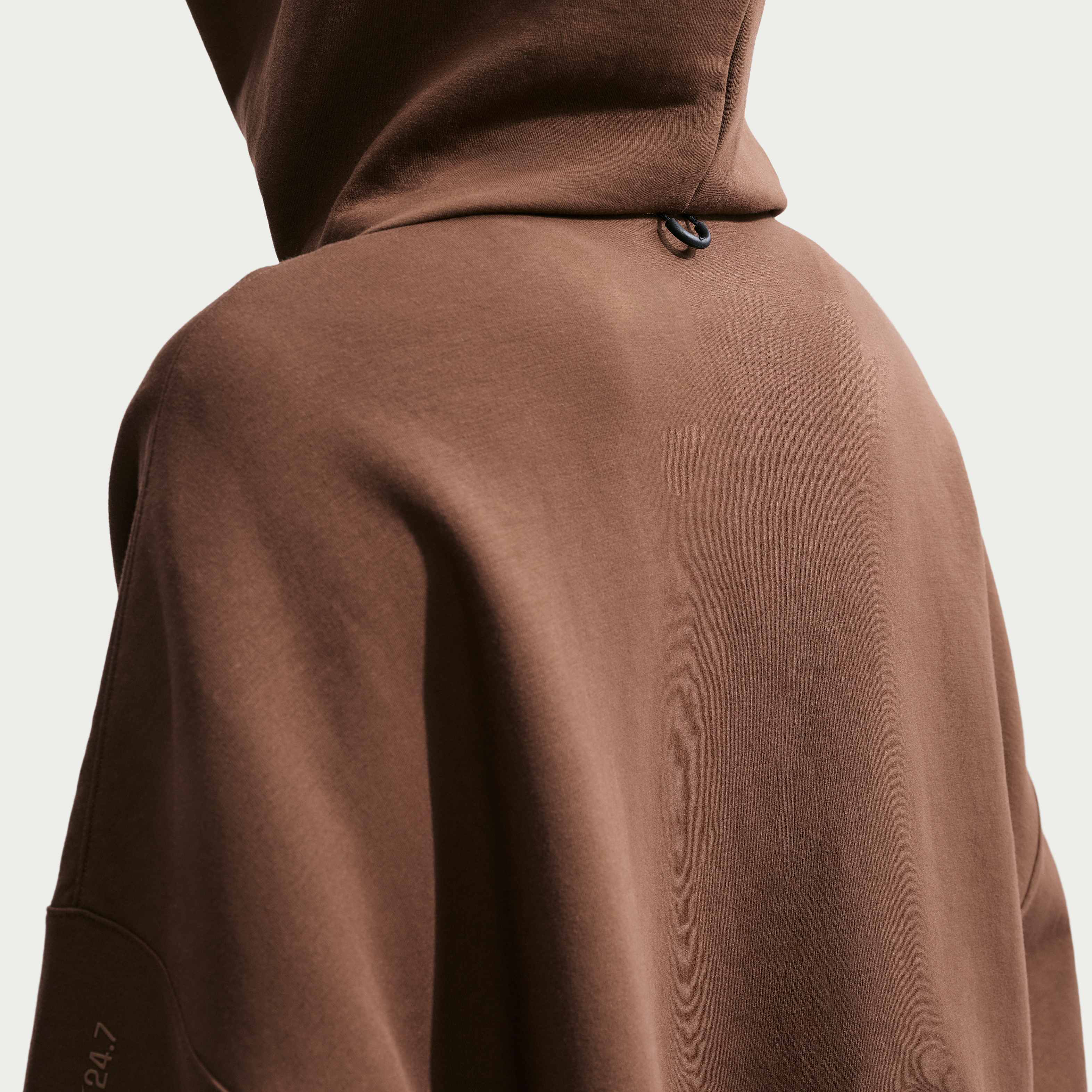 نايكي 24.7 امبوسبلي سوفت image number 1