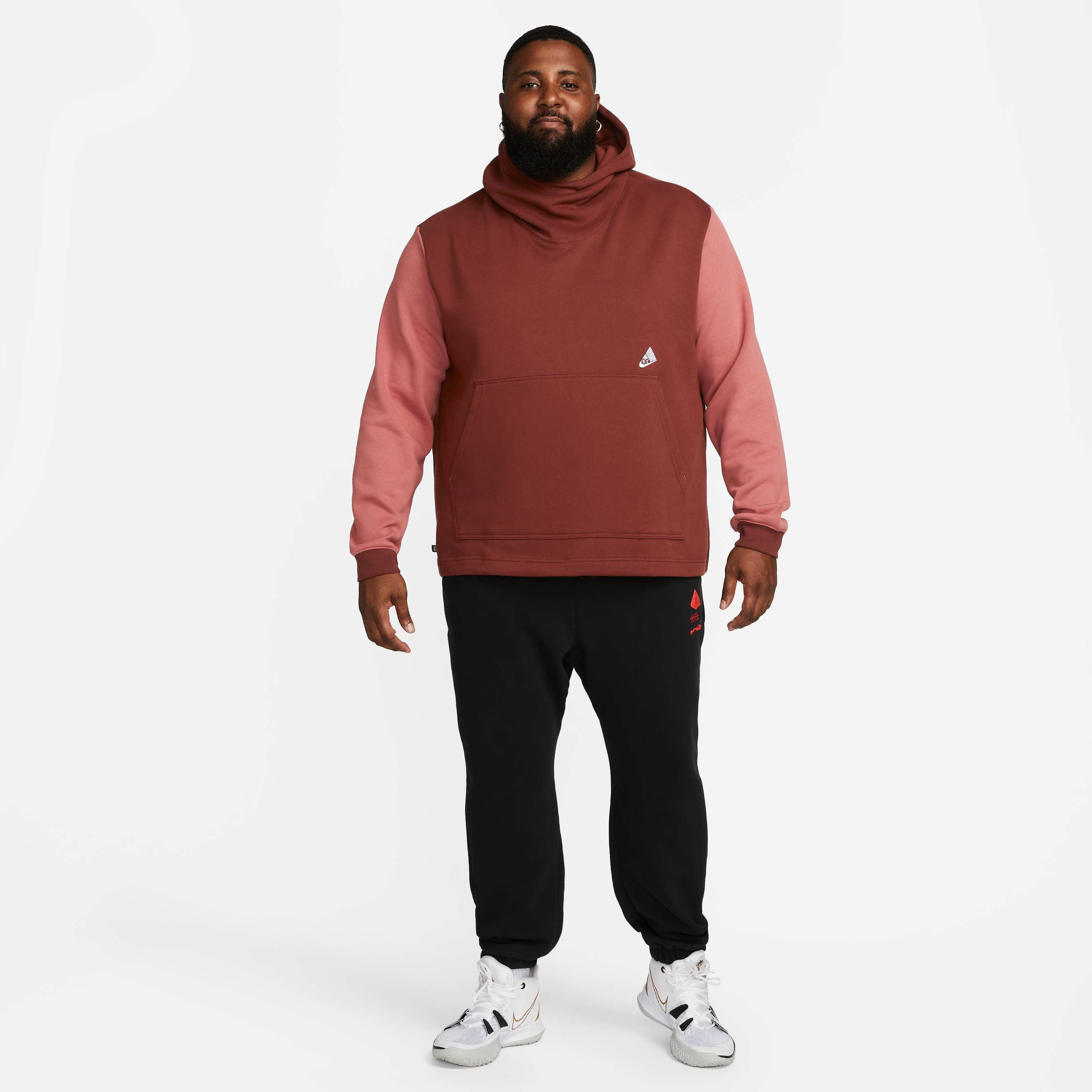 Kyrie image number 13