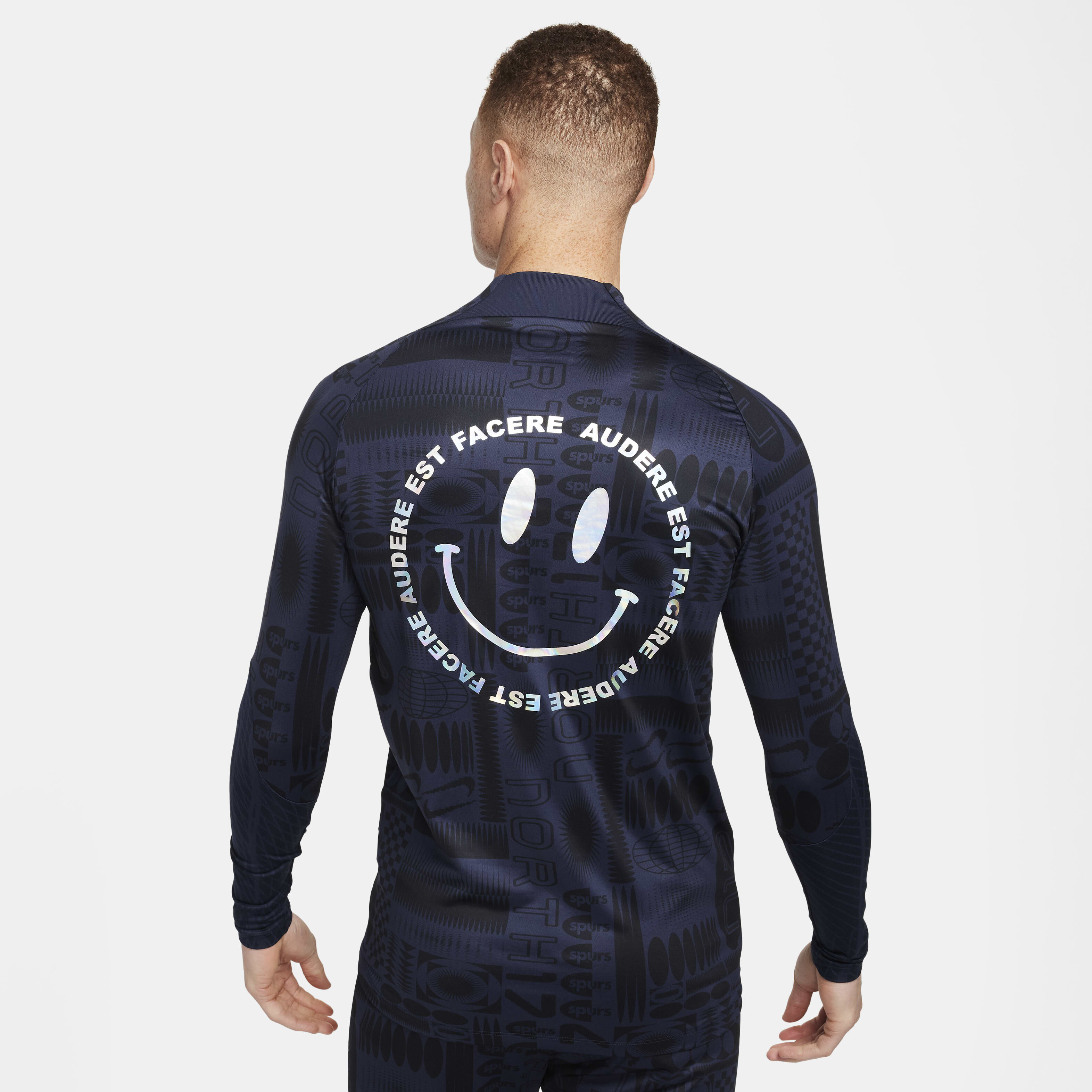 توتنهام هوتسبير سترايك image number 1