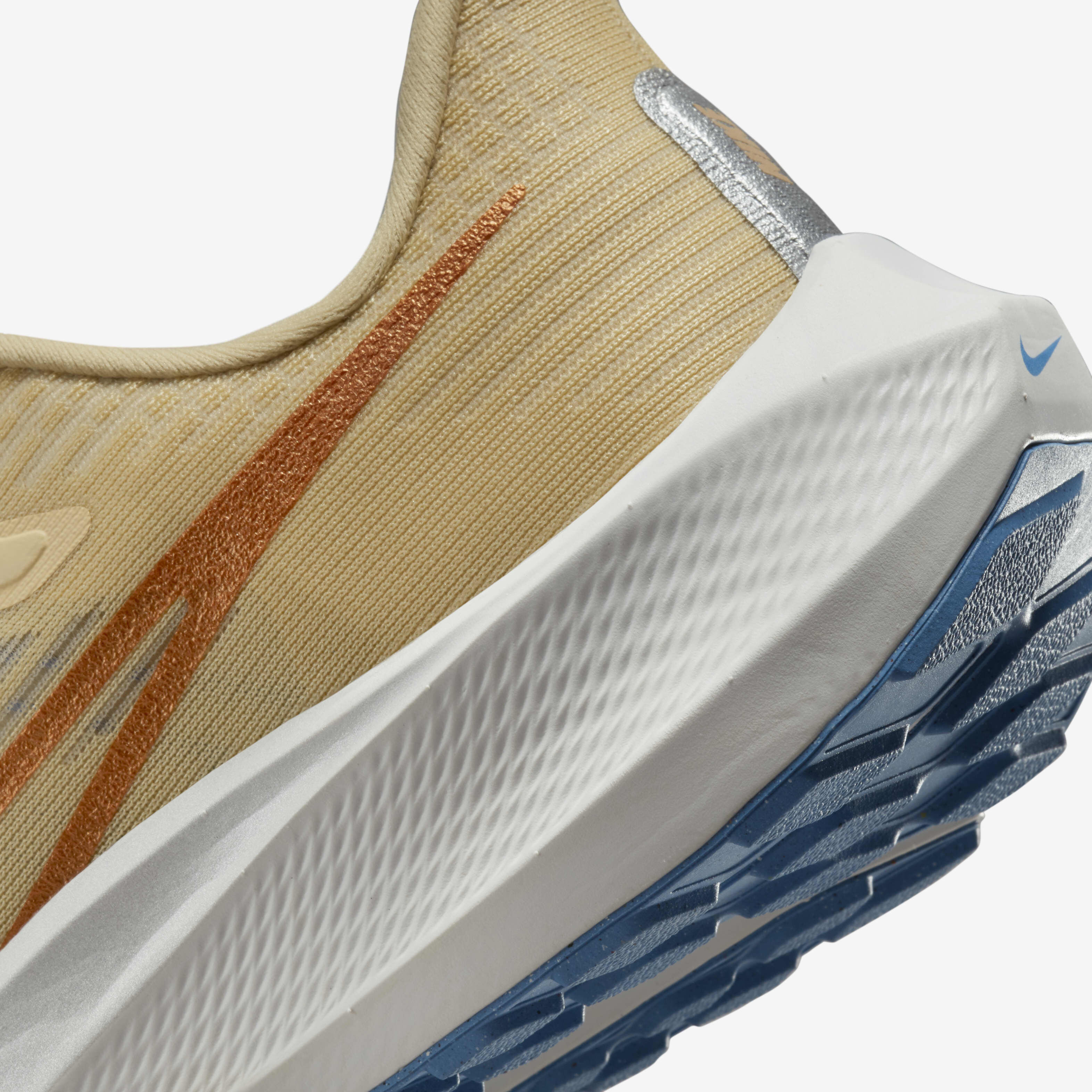 حذاء اير زووم بيجاسوس 39 image number 7