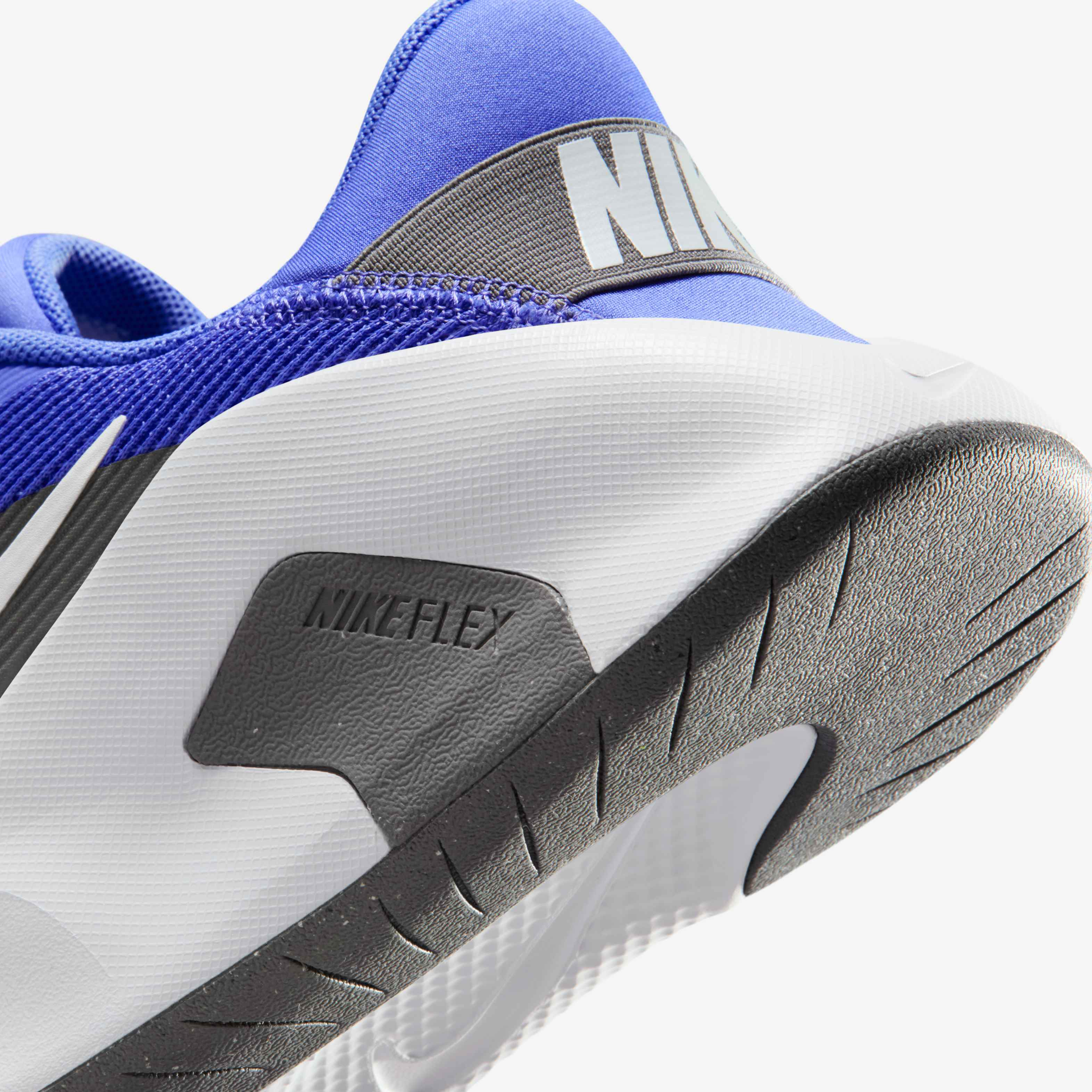 نايكي فليكس ترين image number 7