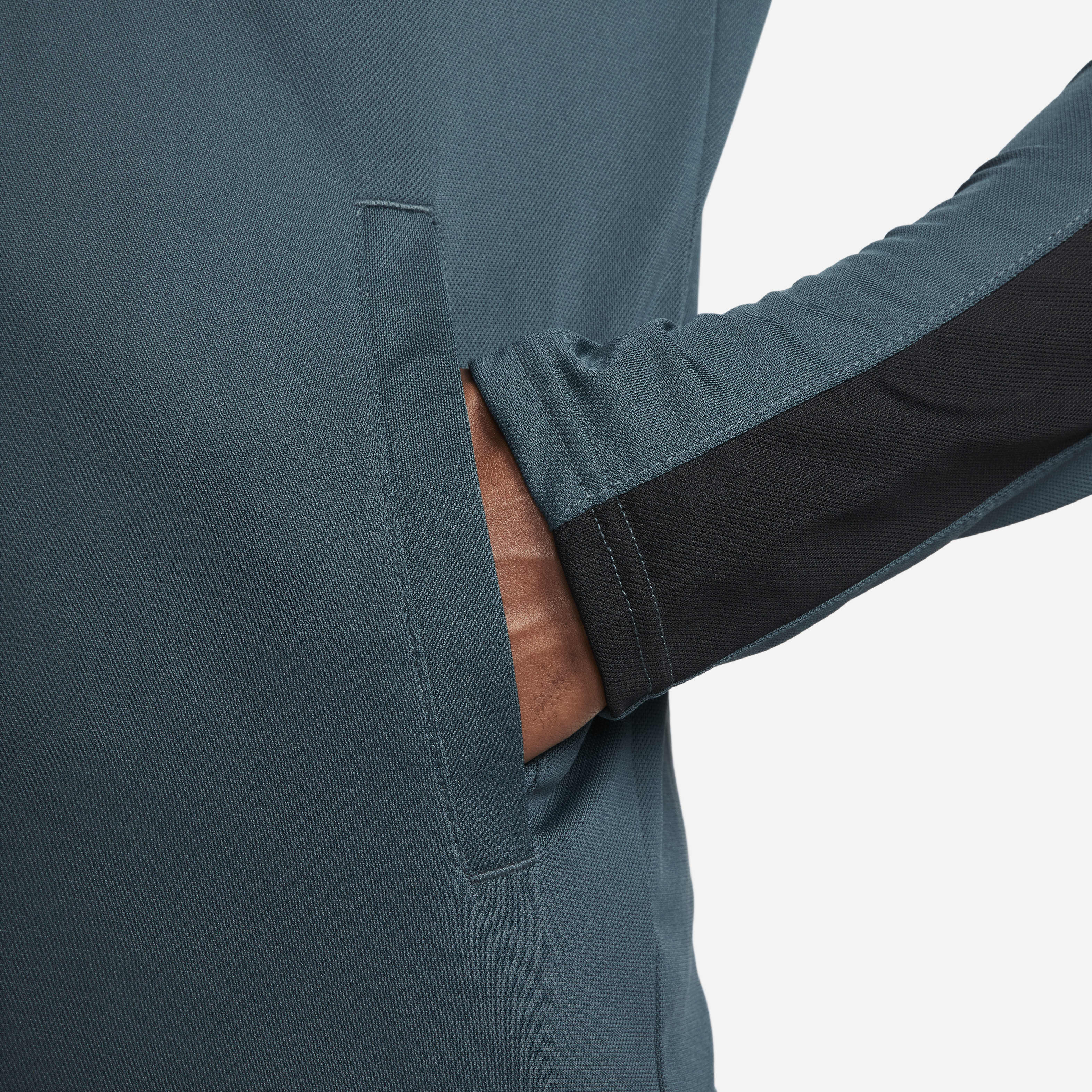 Nike Academy image number 4