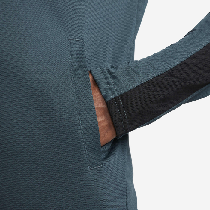 نايكي أكاديمي image number 4 نايكي أكاديمي image number 4