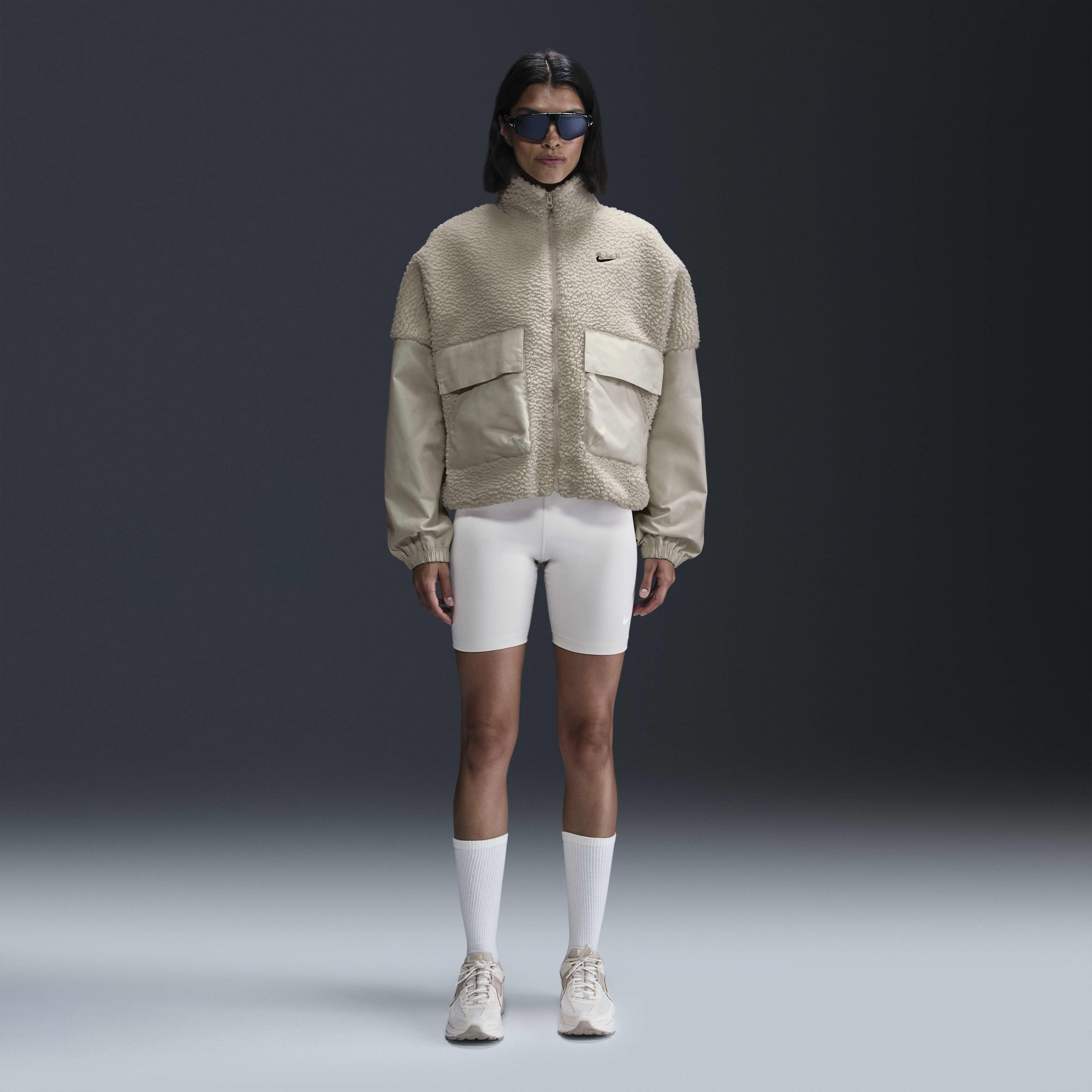 نايكي سبورتسوير ايسنشال image number 3