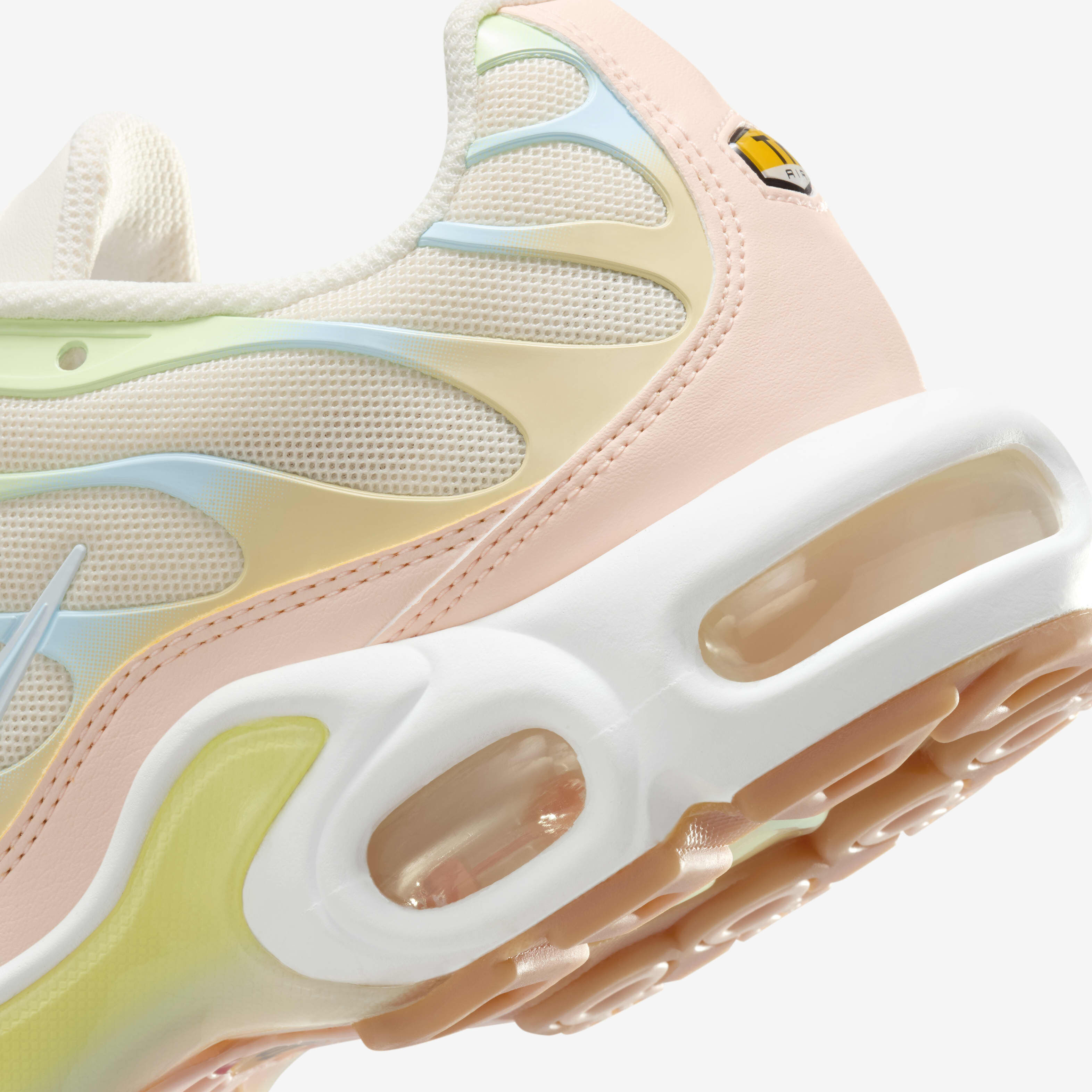 Buy Nike Air Max Plus Women s Shoes Nike UAE Official