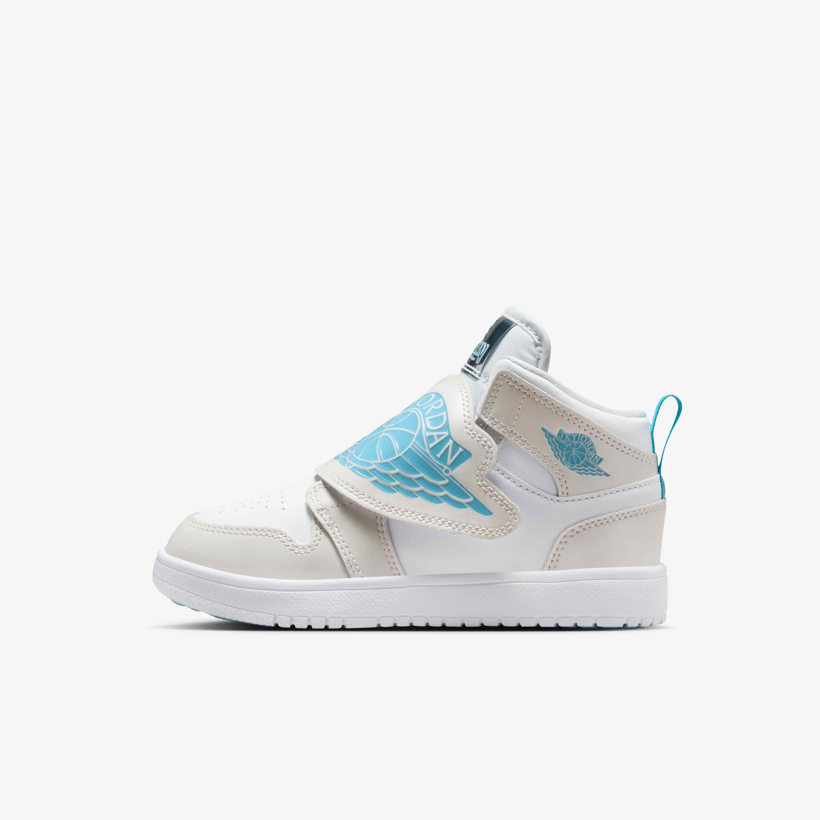 Sky Jordan 1 image number 0