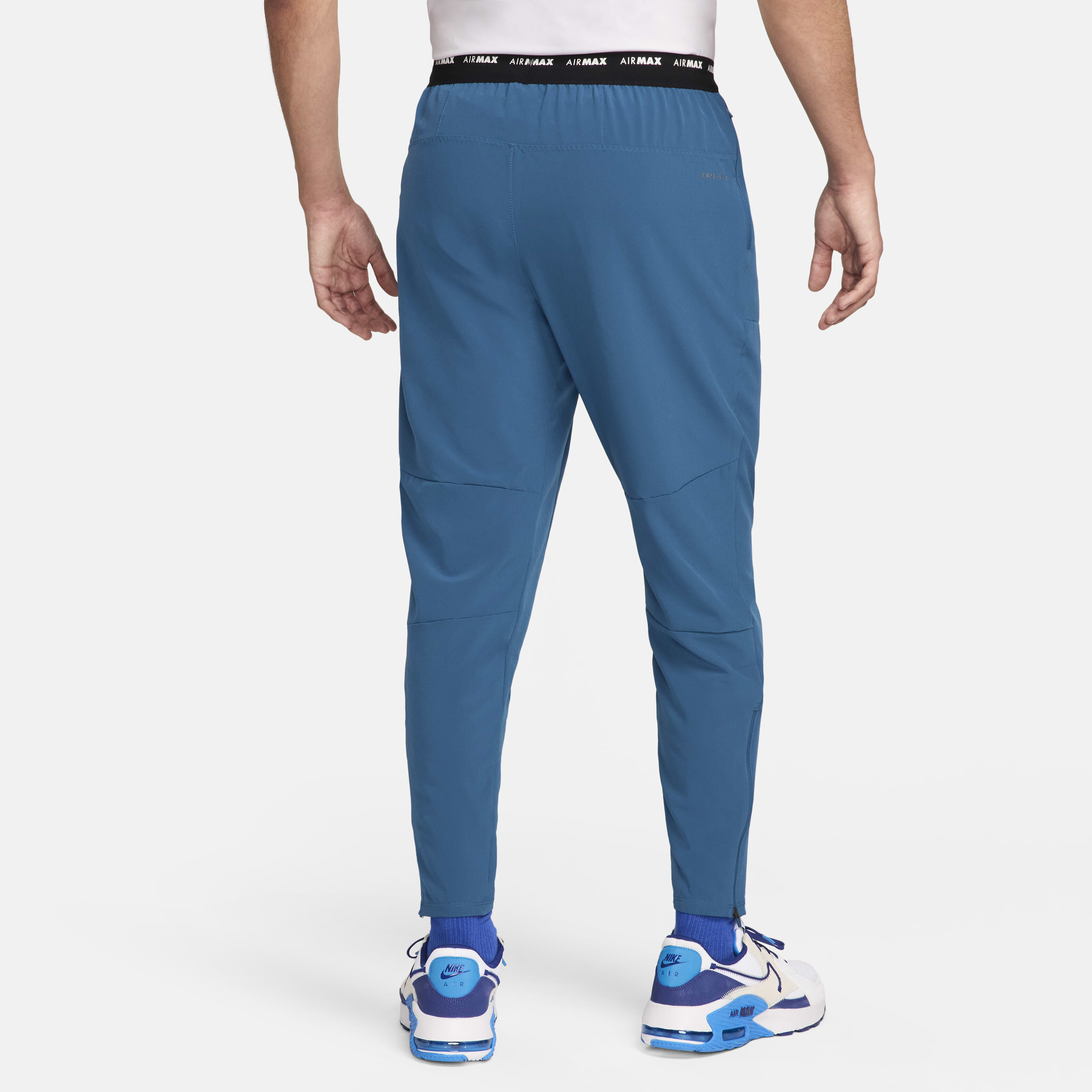 اير ماكس image number 1