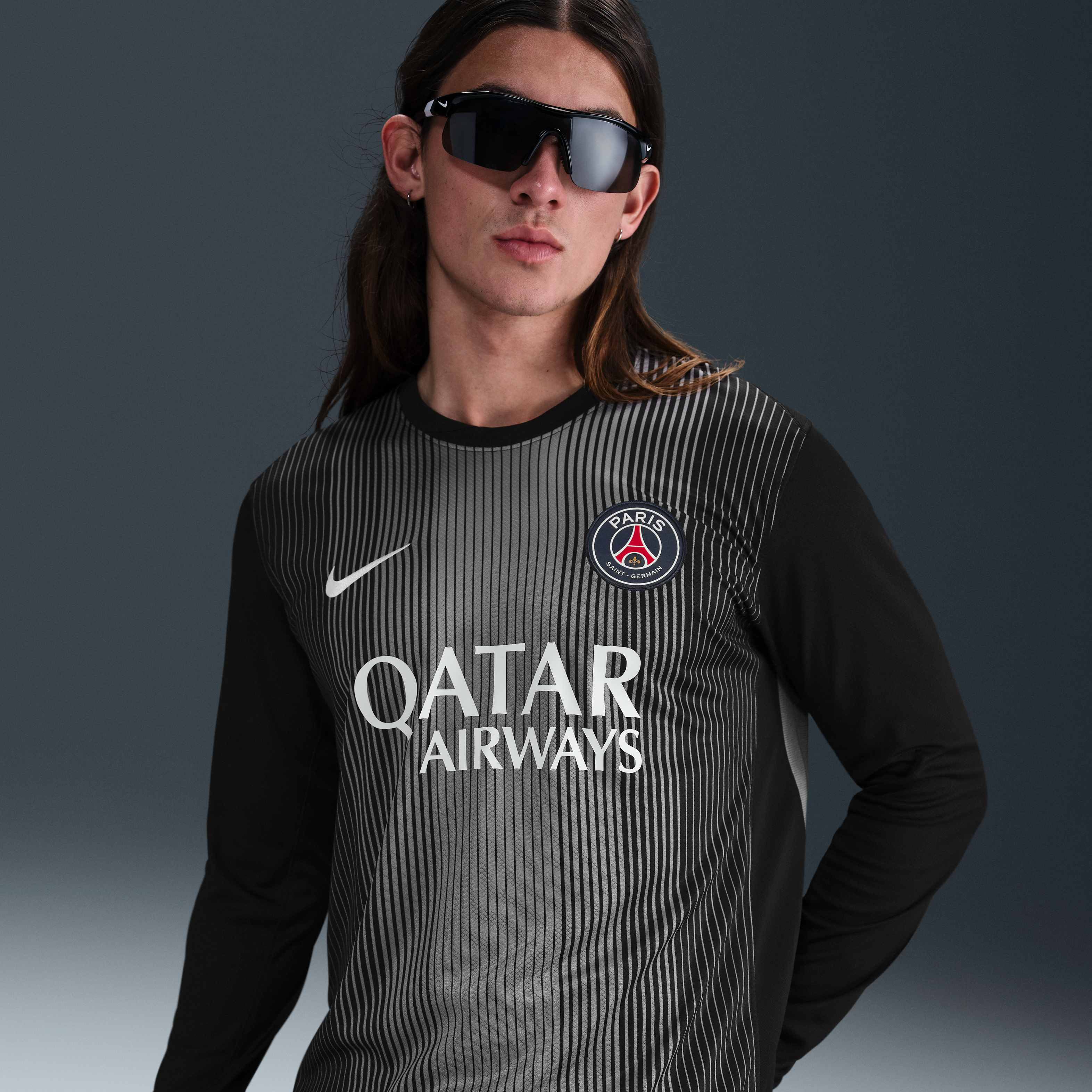 قميص حارس مرمى باريس سان جيرمان 2025/26 ستيديوم image number 0