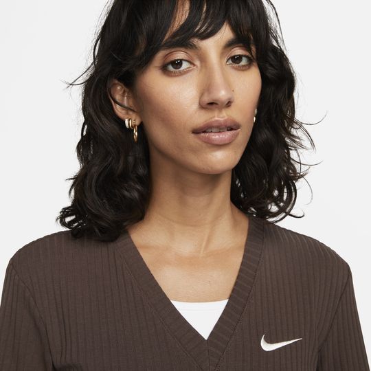 Shop Sportswear Women's Ribbed Jersey Long-Sleeve V-Neck Top | Nike UAE
