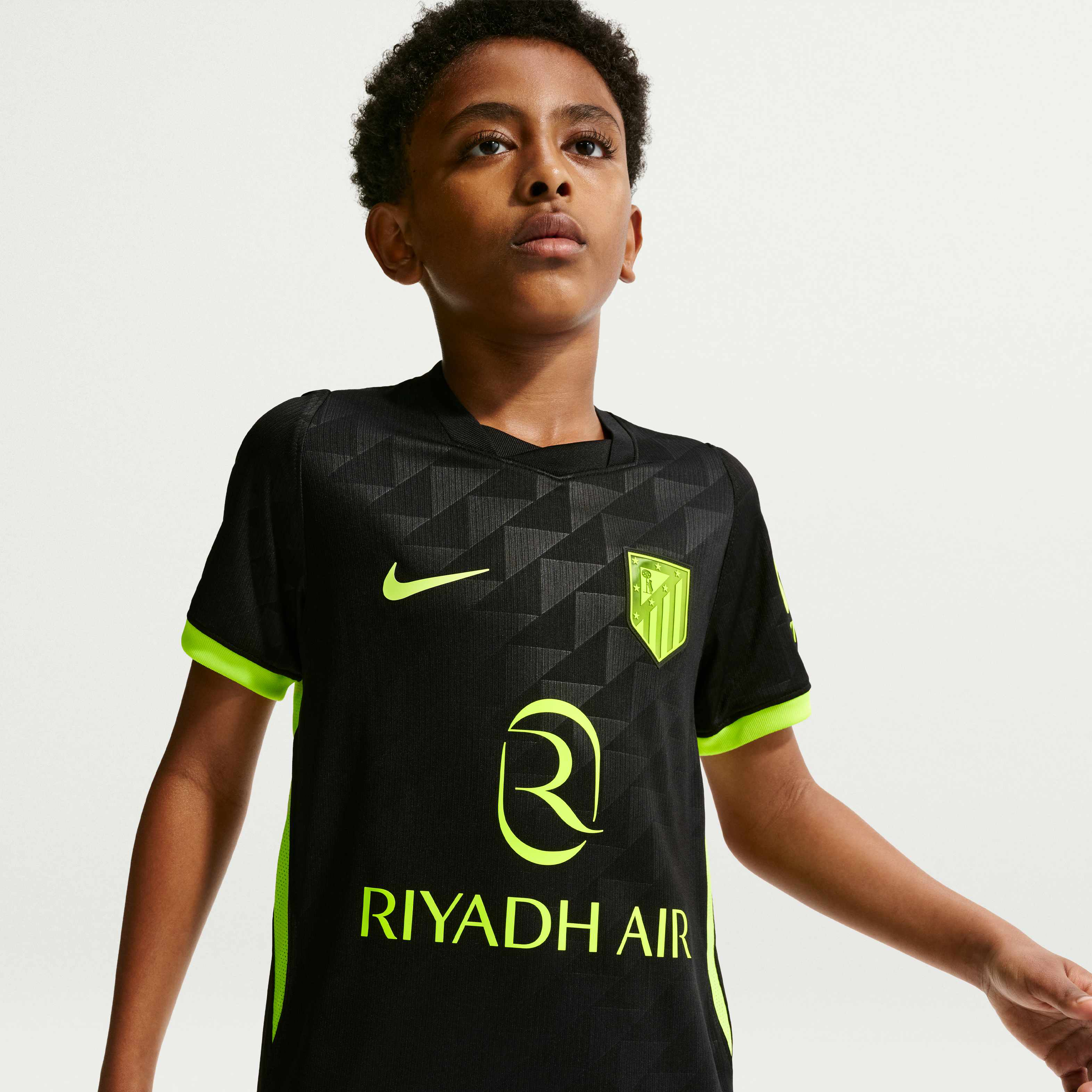 Atl&eacute;tico Madrid 2026/27 Stadium Away image number 2