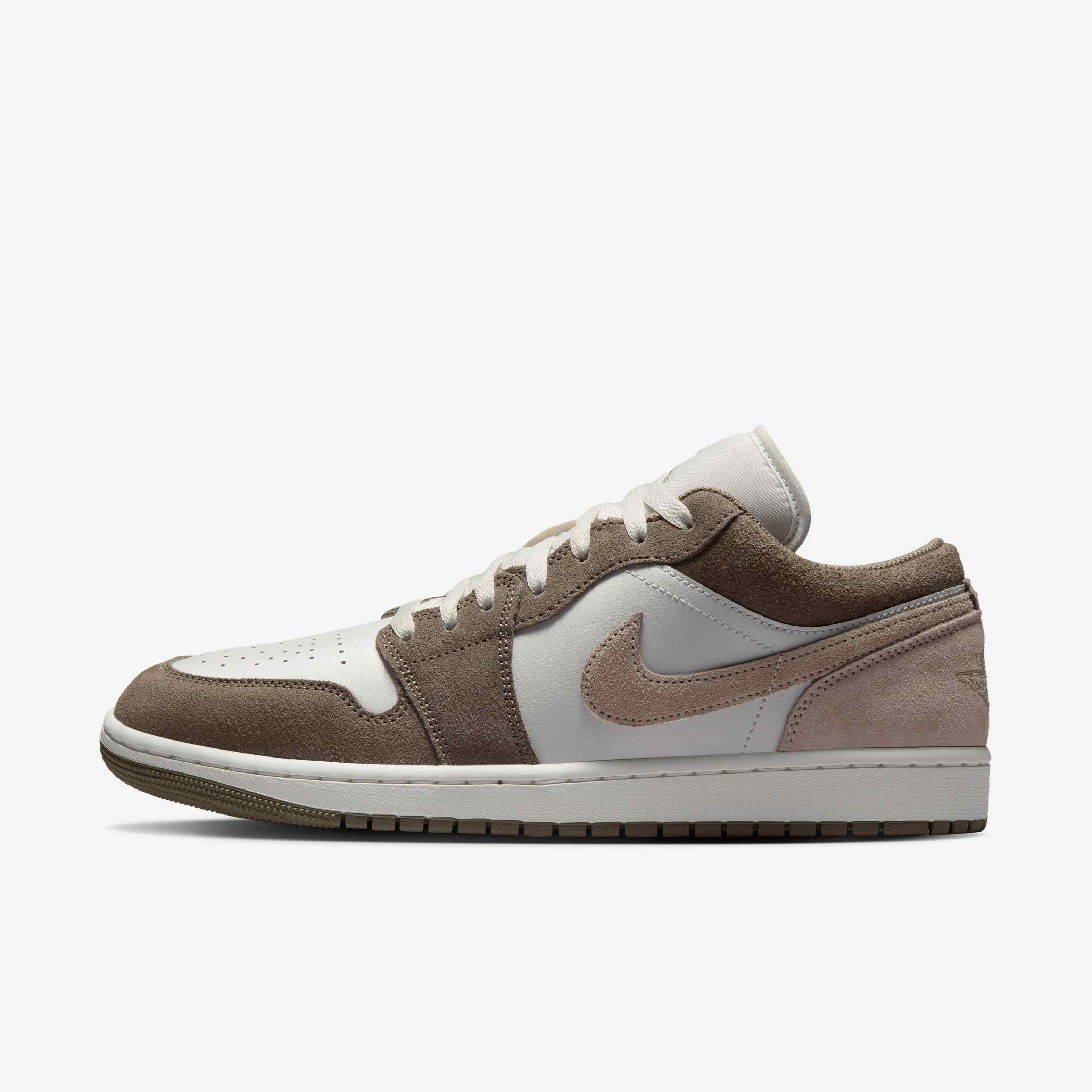 Air Jordan 1 Low image number 0