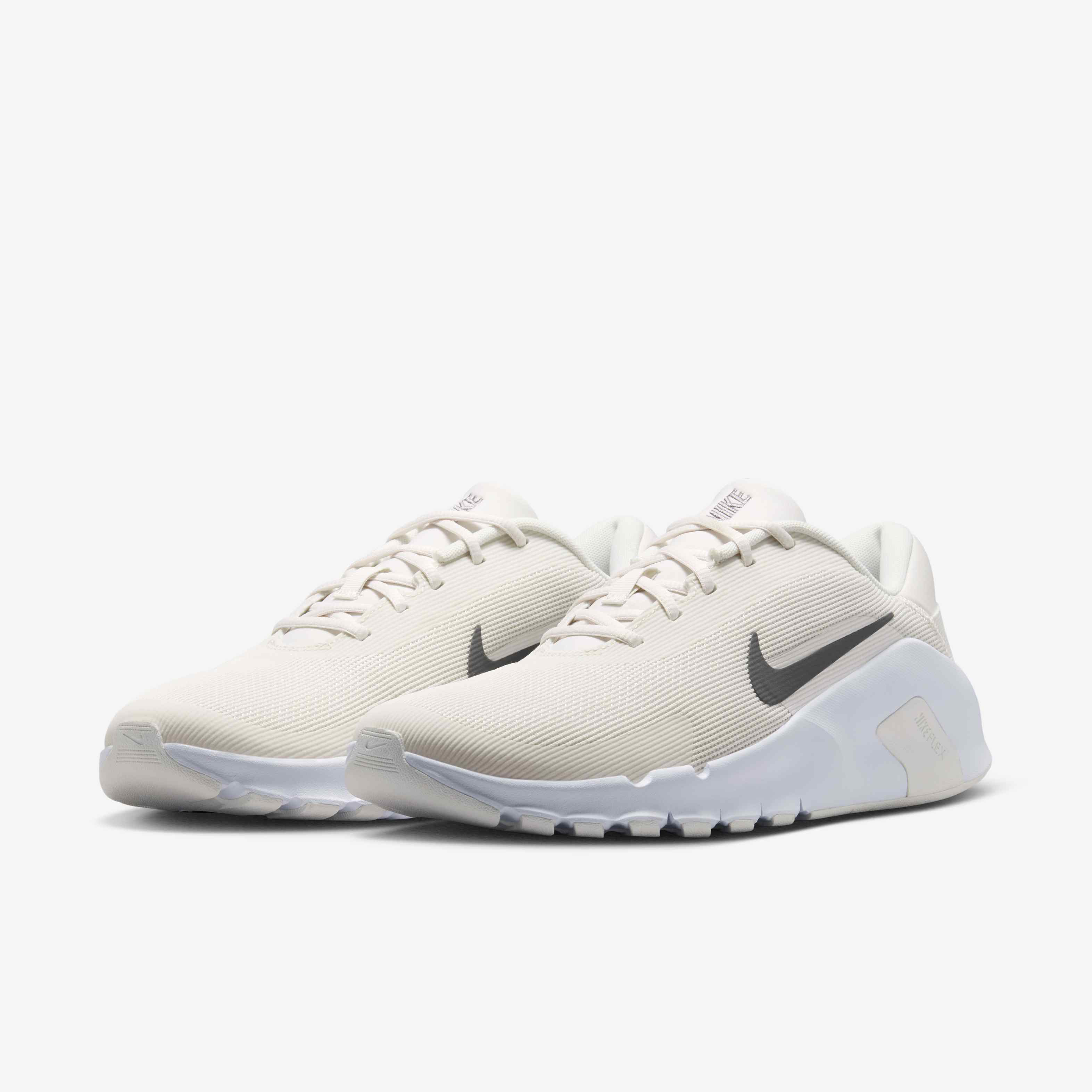 Nike Flex Train image number 4