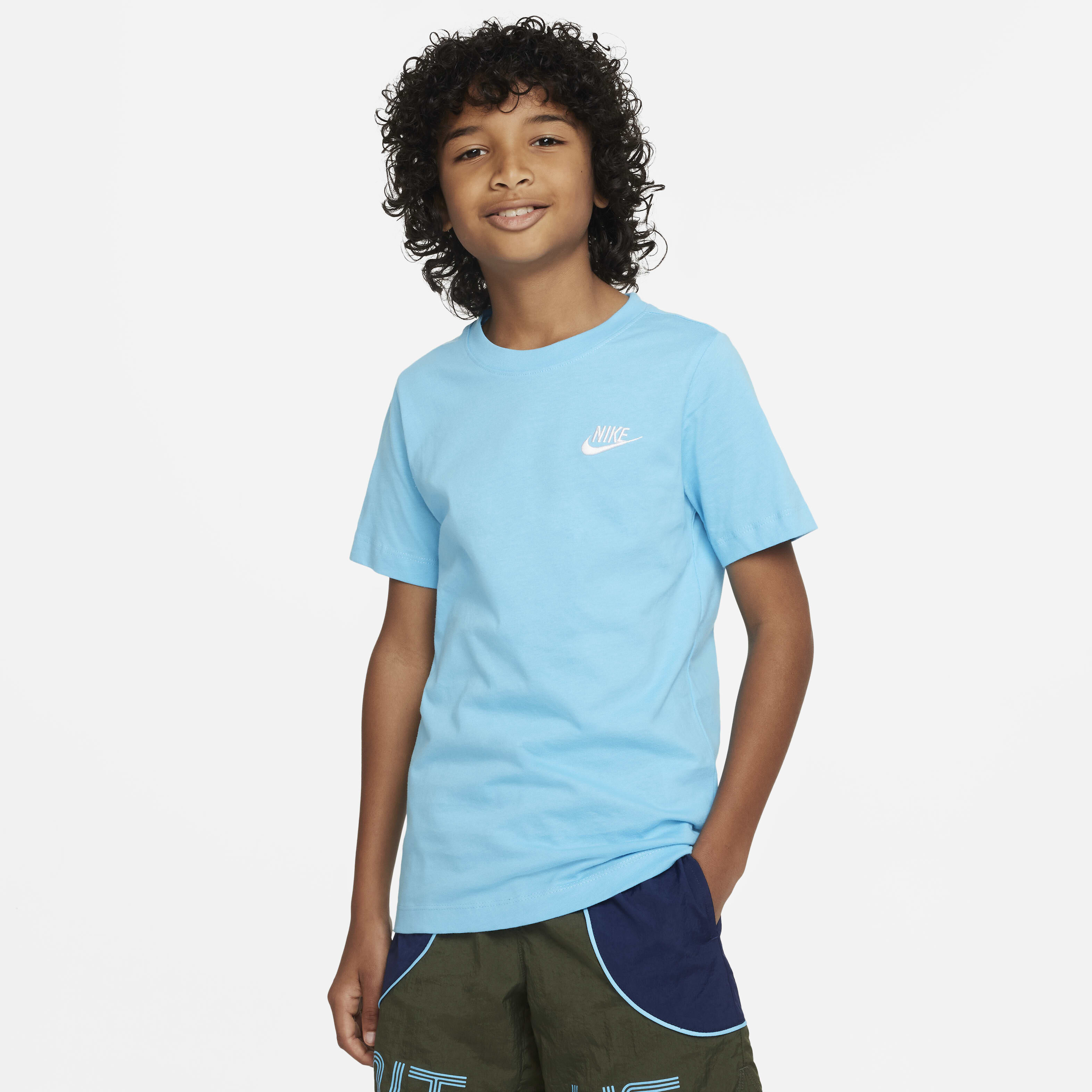نايكي سبورتسوير image number 0