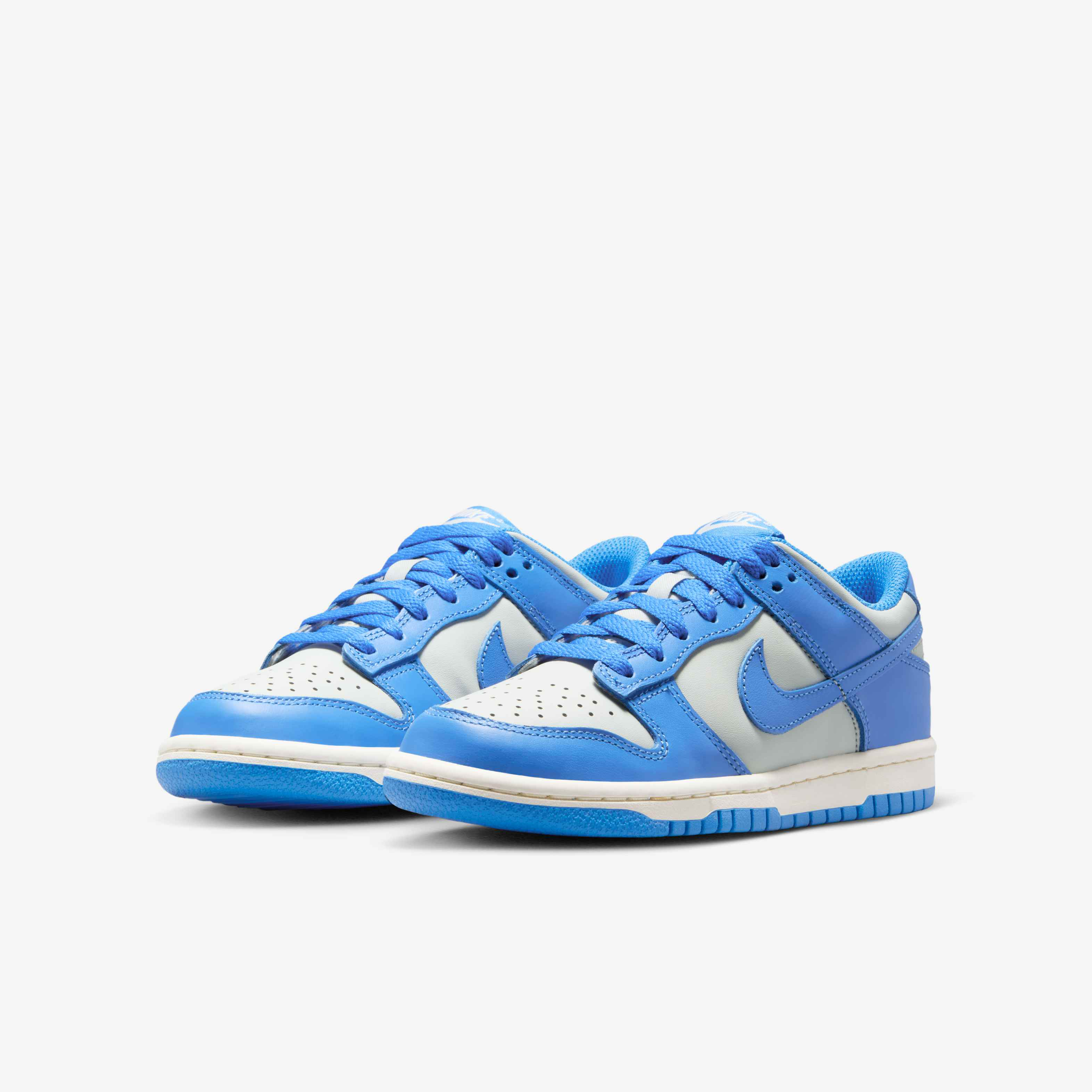 Nike Dunk Low image number 4
