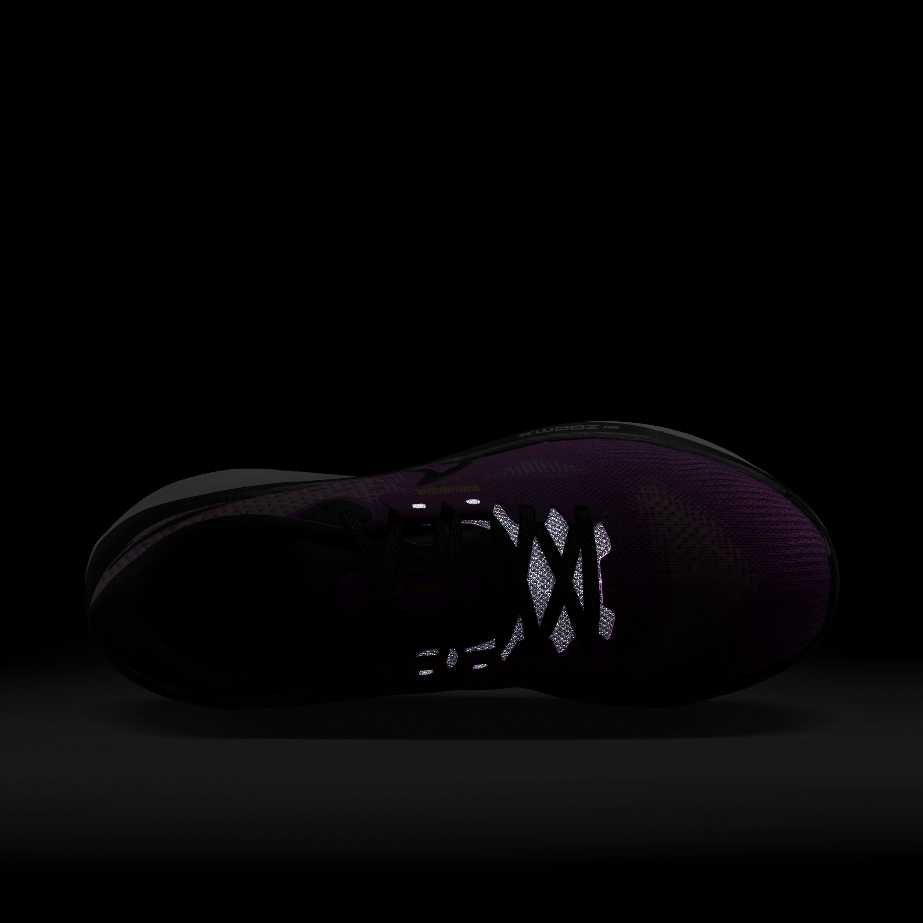 Nike Vomero 17 image number 8