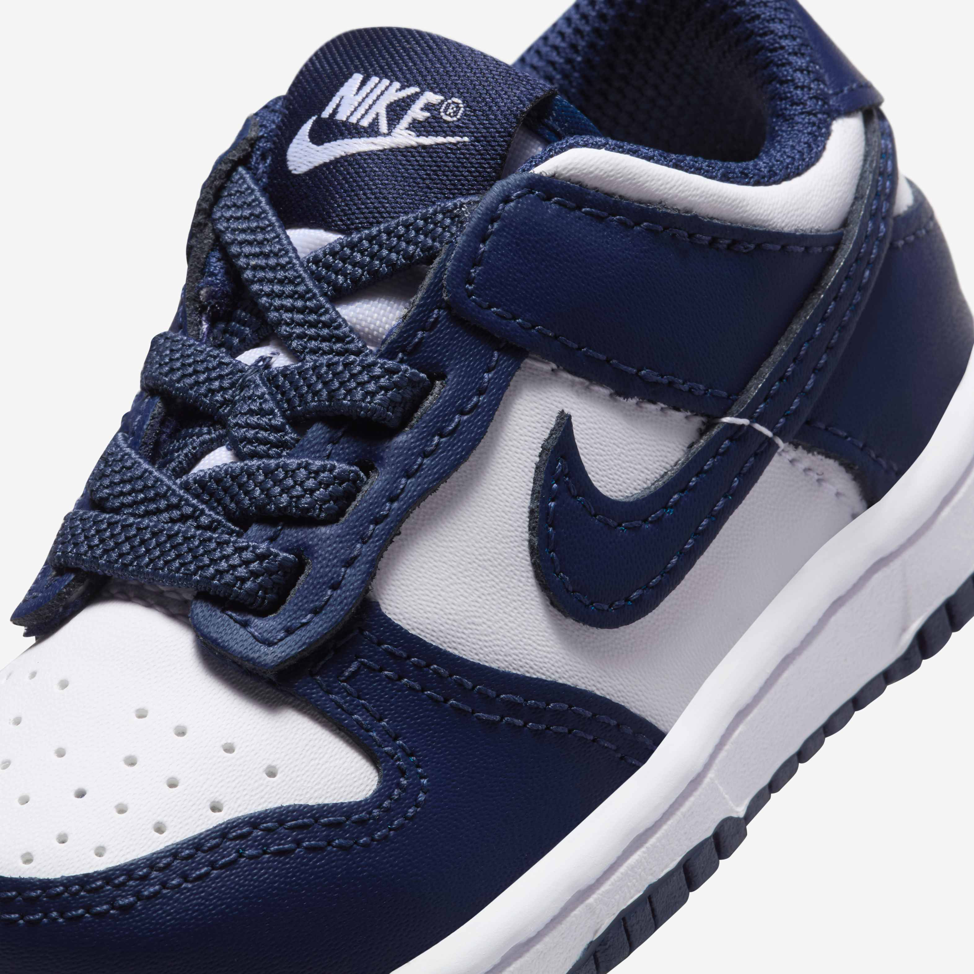 Nike Dunk Low image number 6