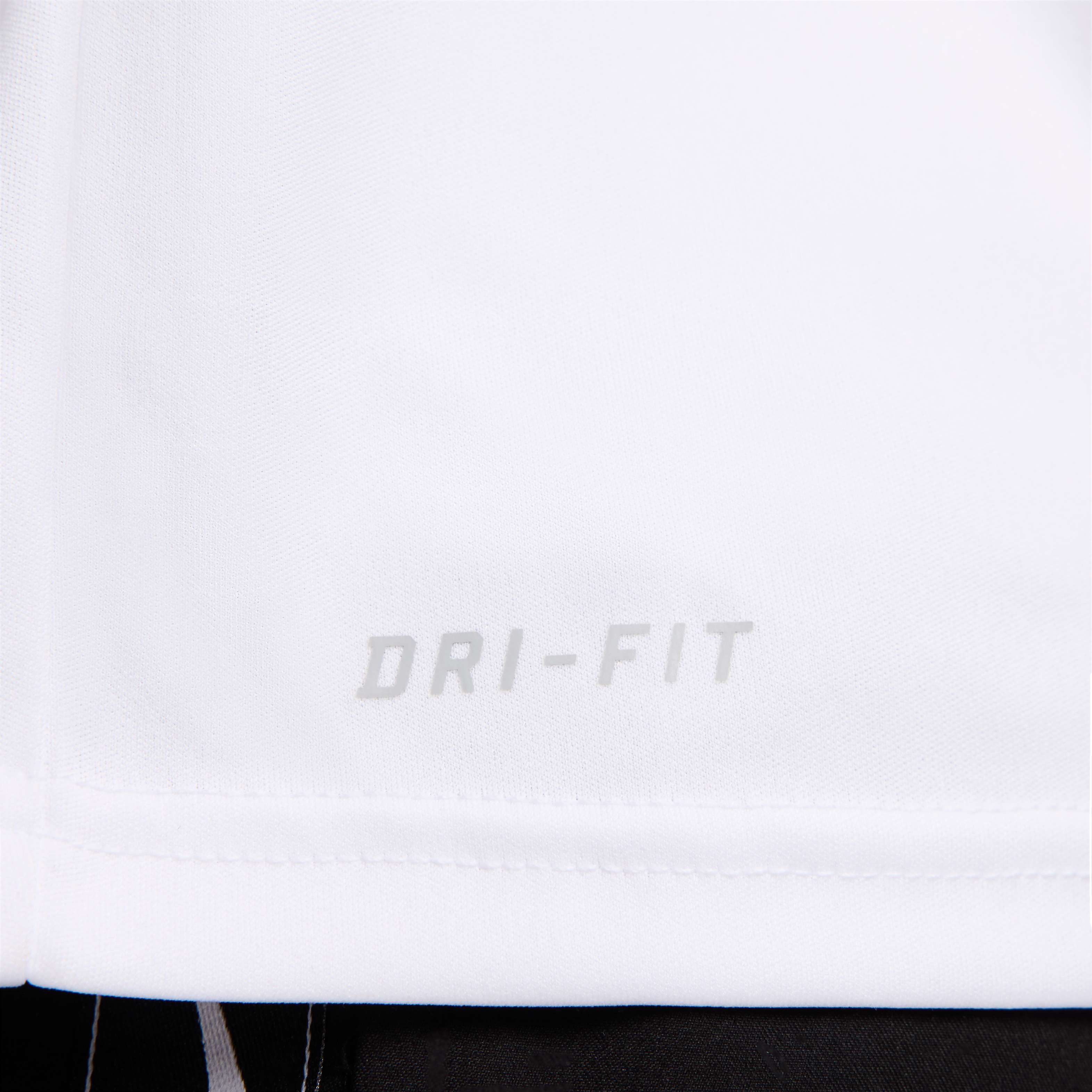 نايكي ايسنشال image number 3