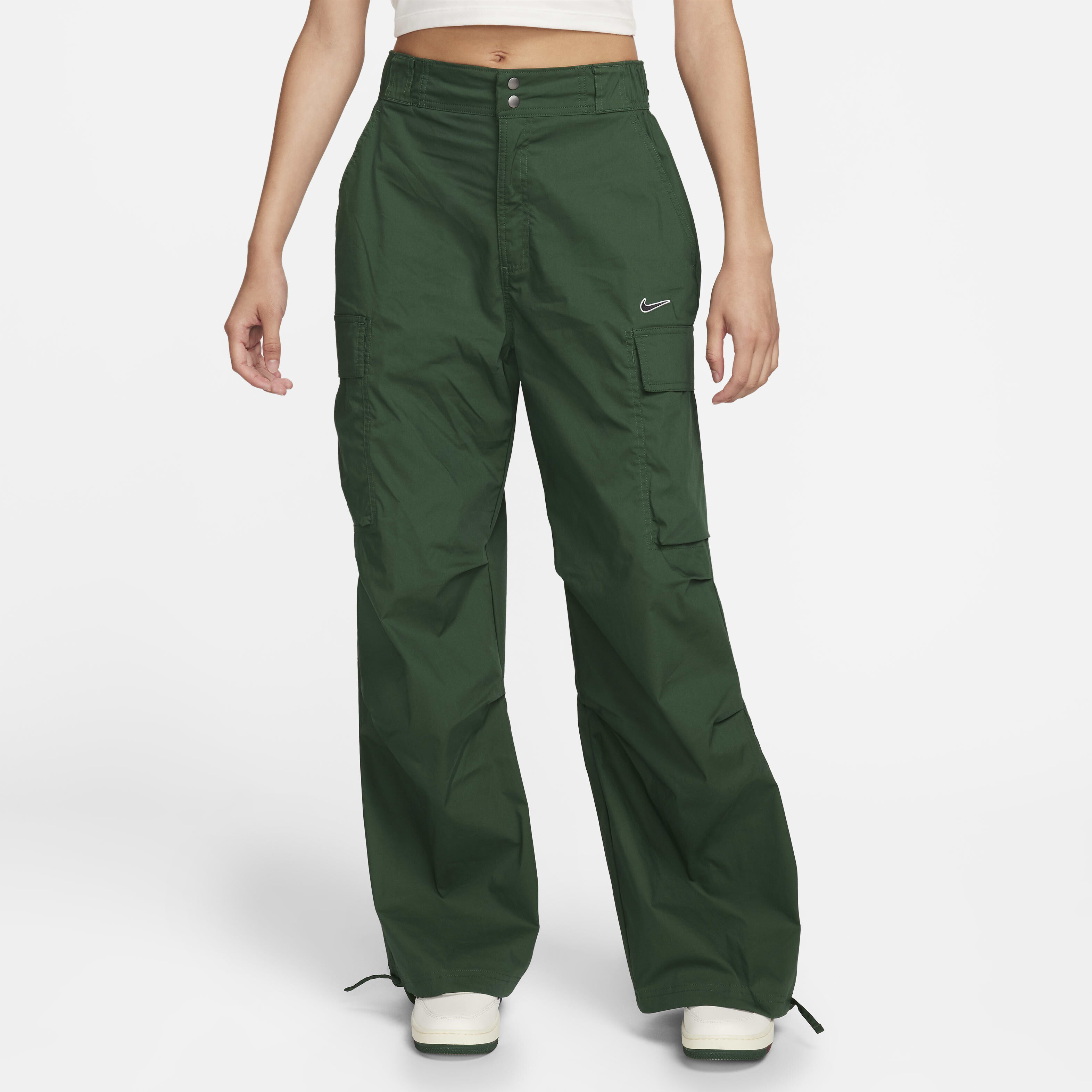nike women's woven cargo pants