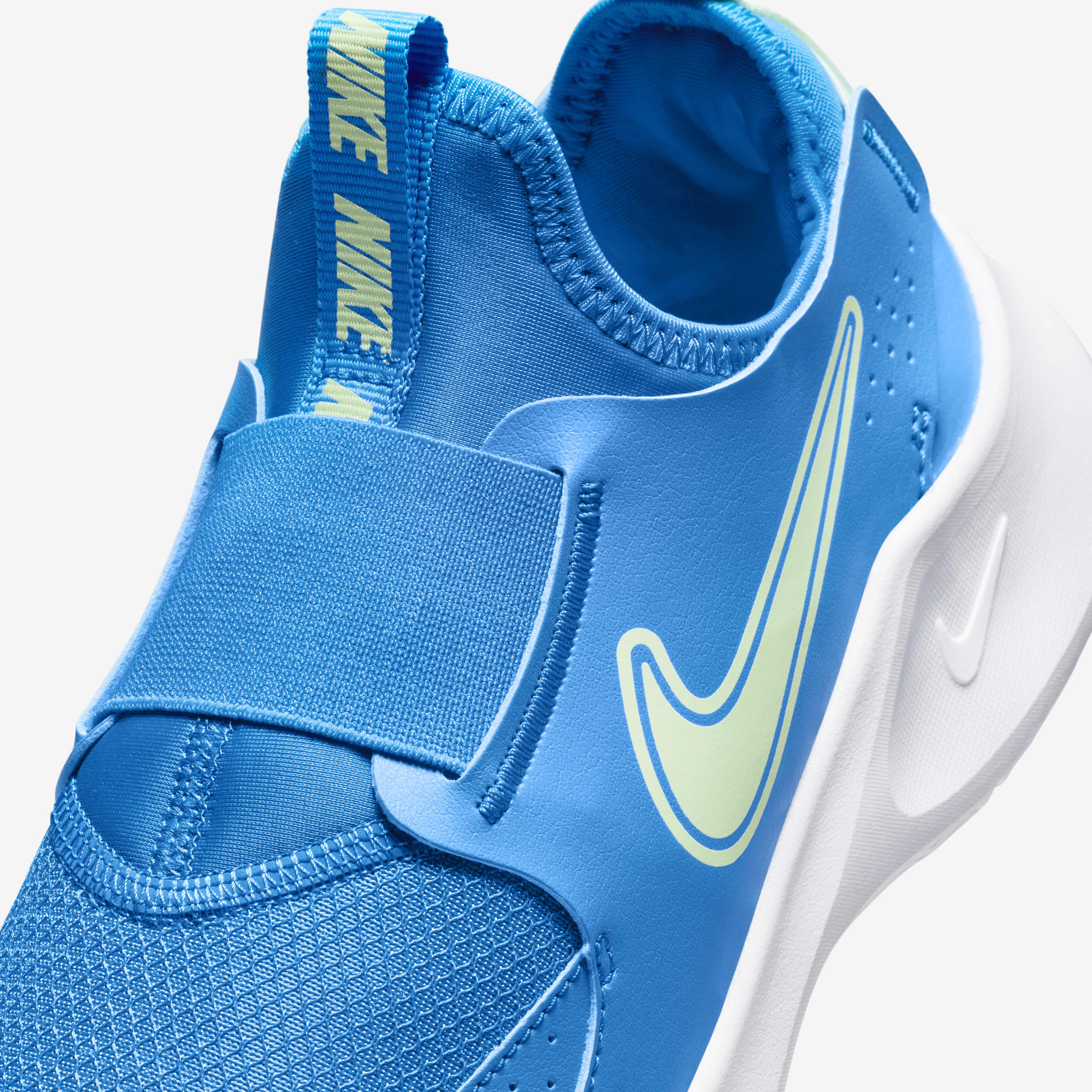Buy Nike Flex Runner 3 Older Kids Road Running Shoes Nike UAE Official