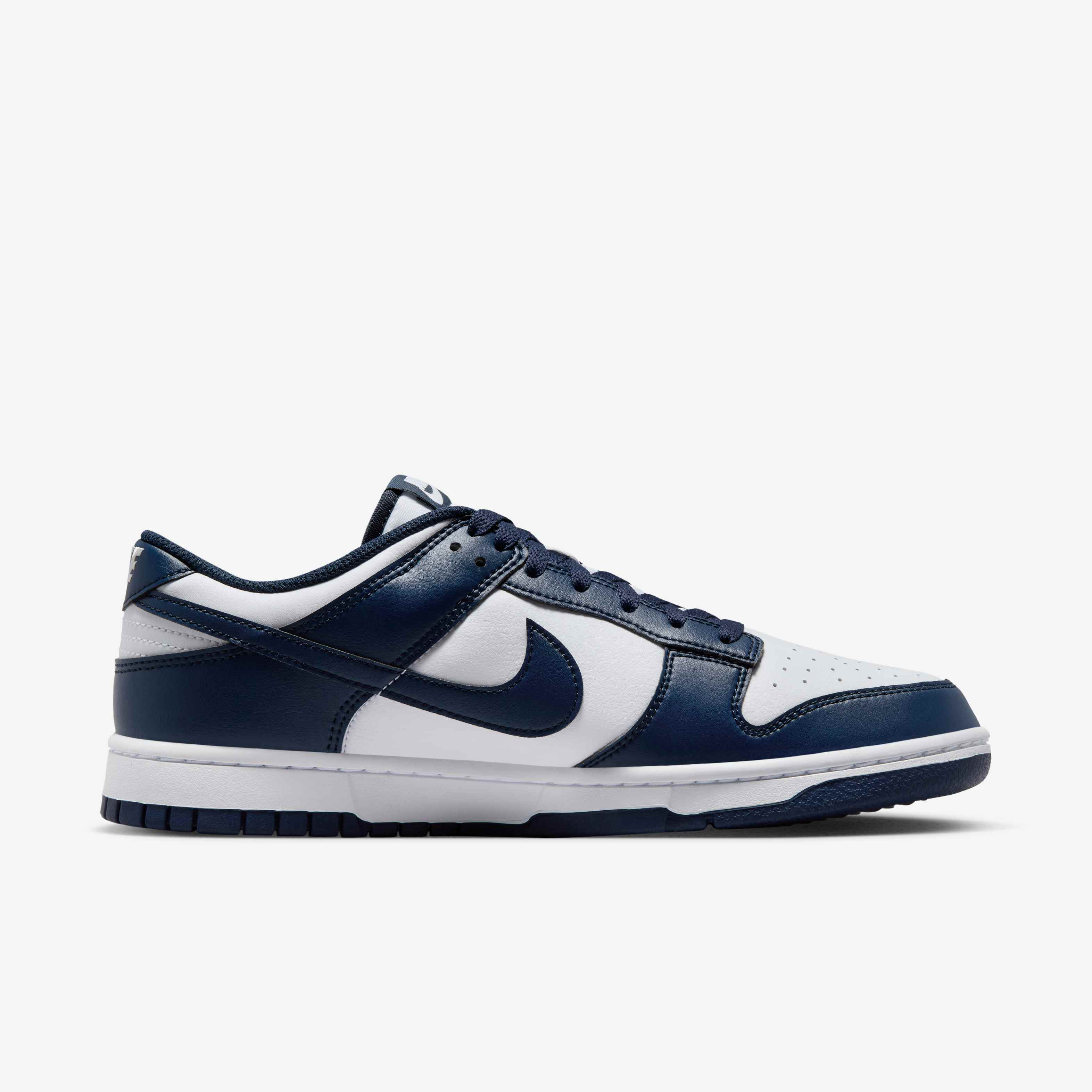 Nike Dunk Low Retro image number 2