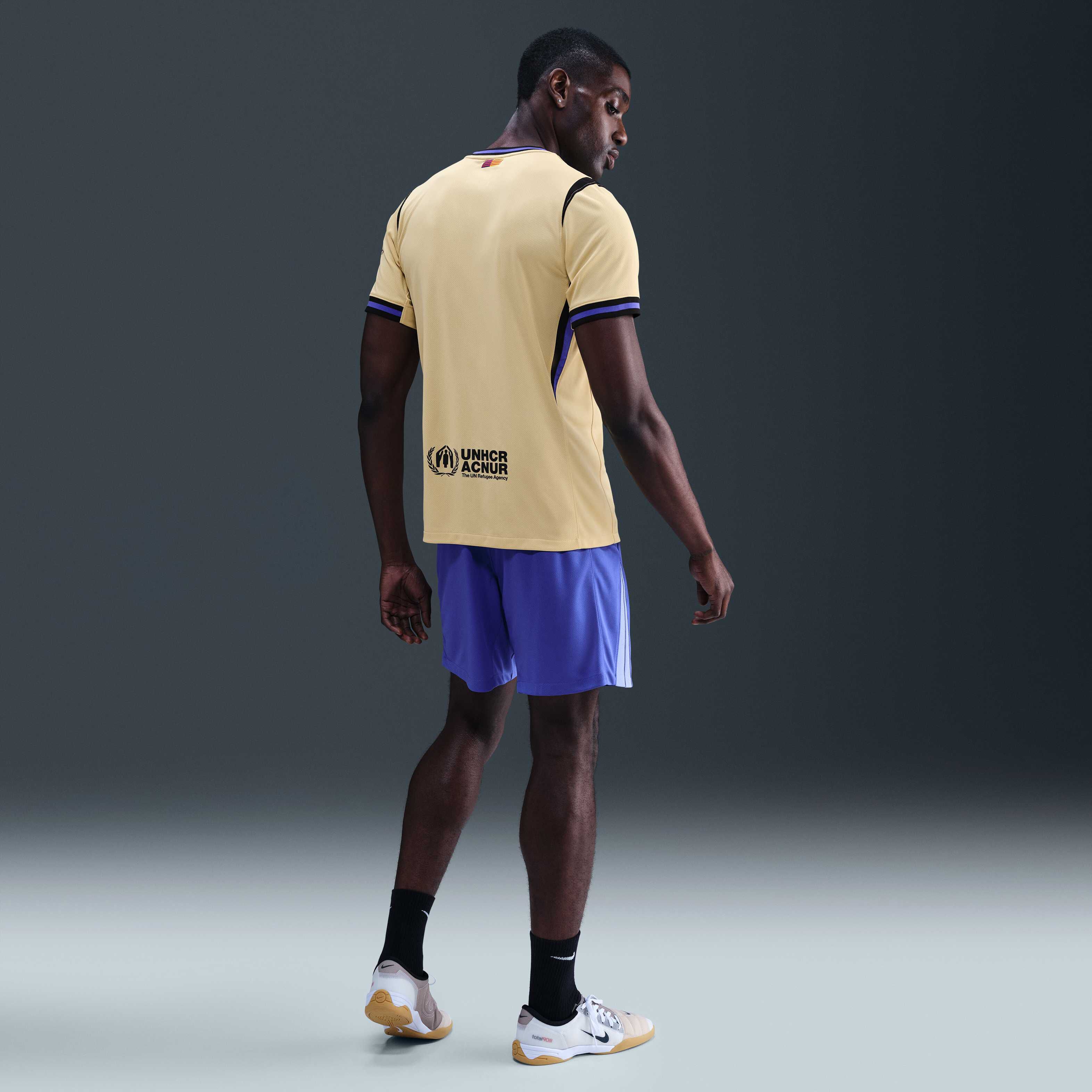 برشلونة 26/2025 ستاديوم الاحتياطي image number 4