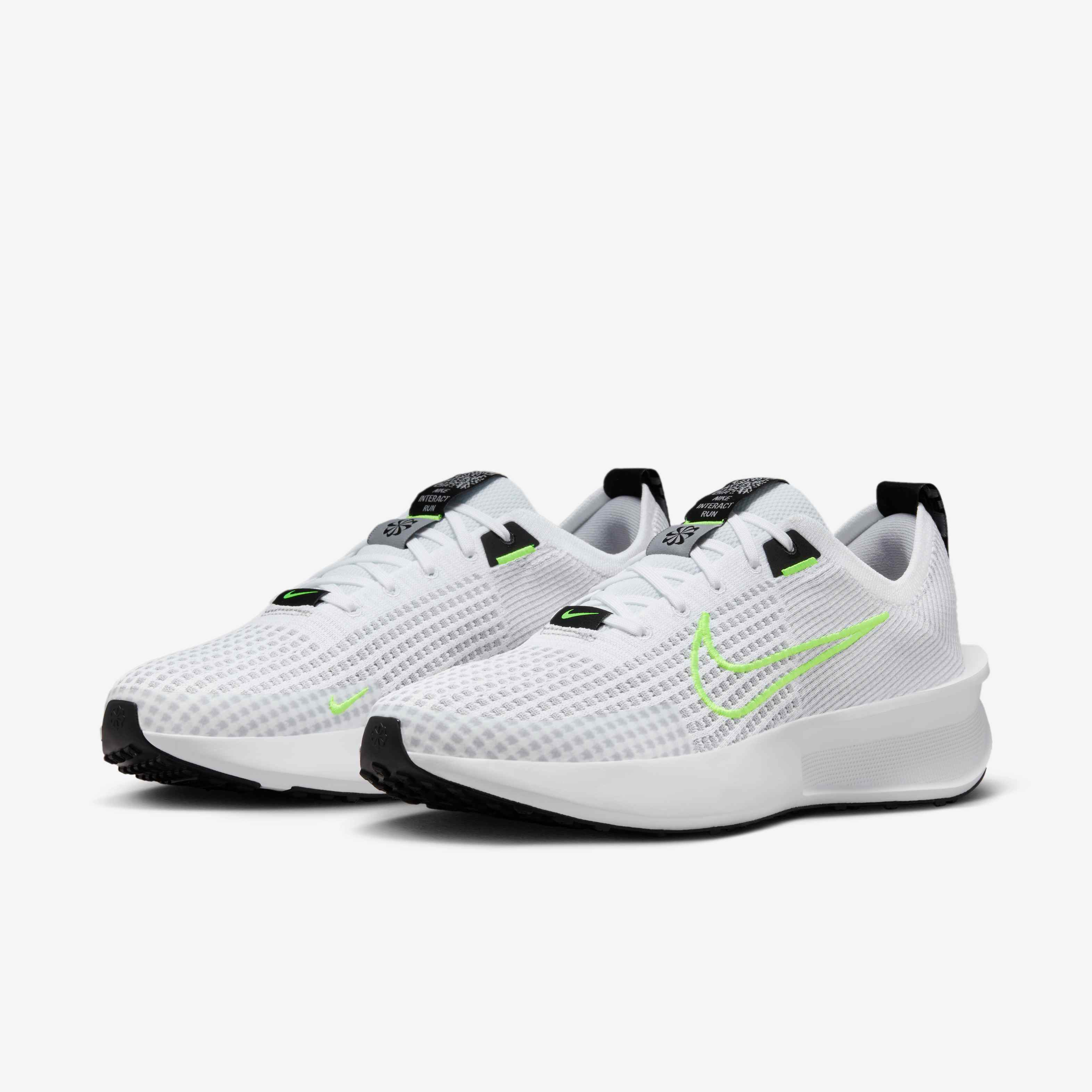 Nike Interact Run image number 5