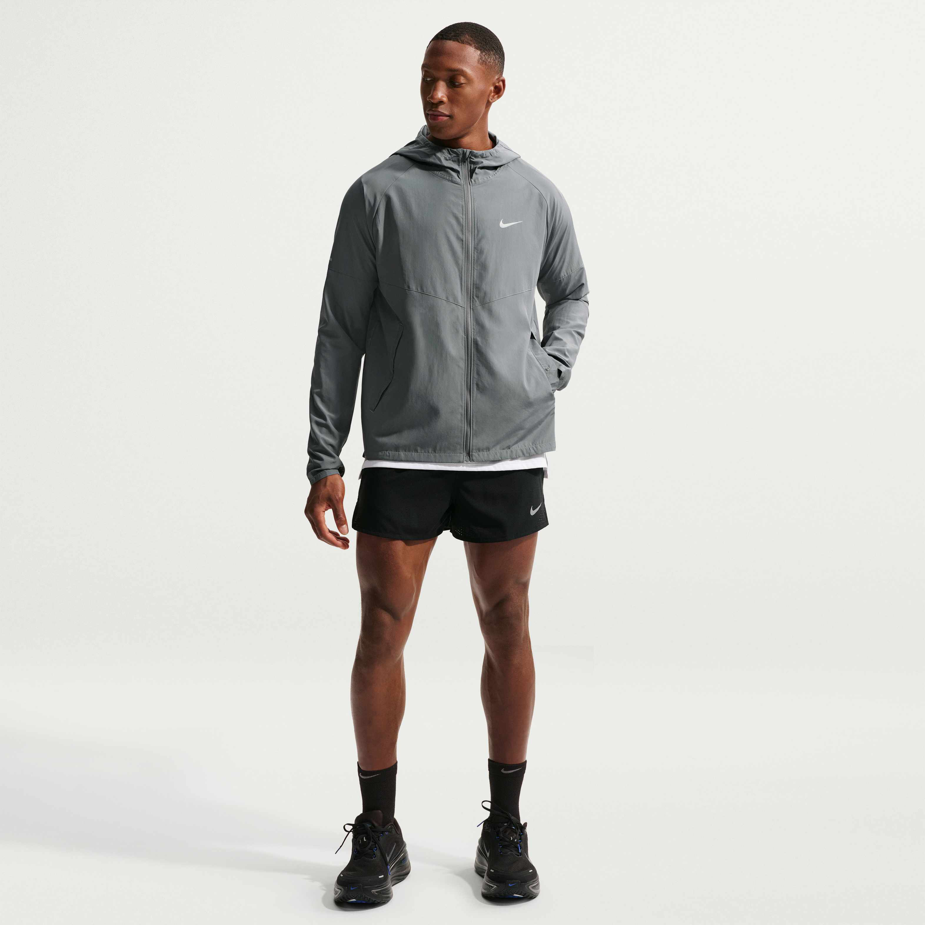 Nike Miler image number 3