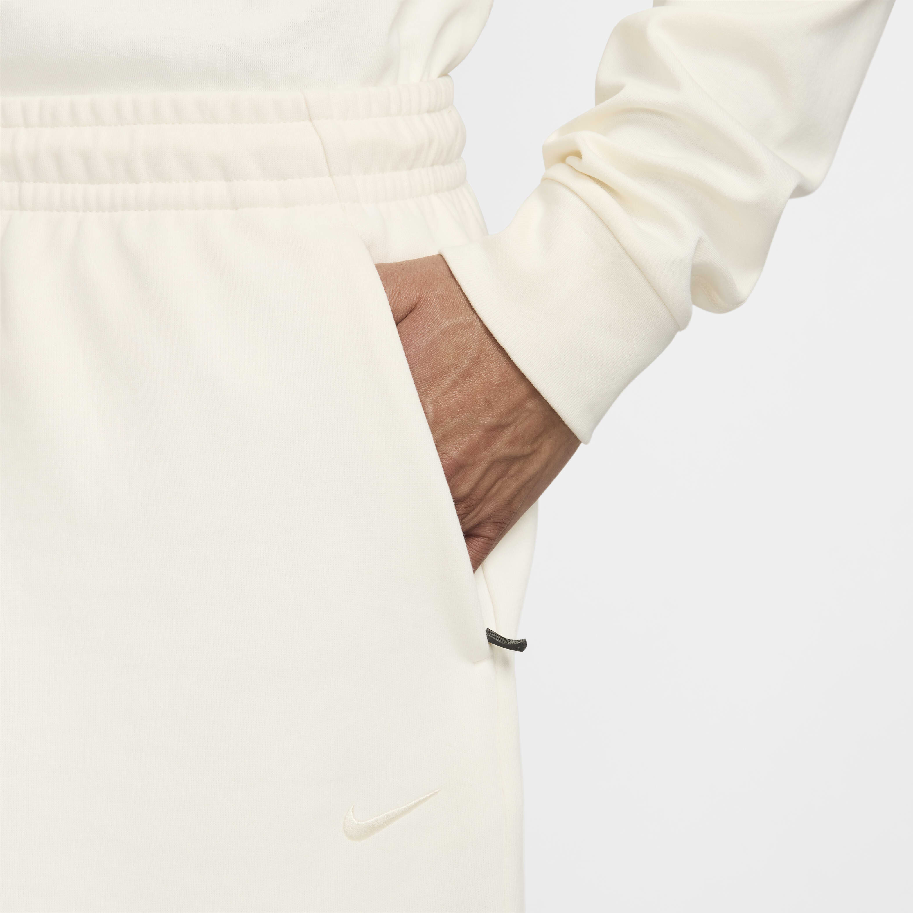 Nike Primary Fleece image number 3