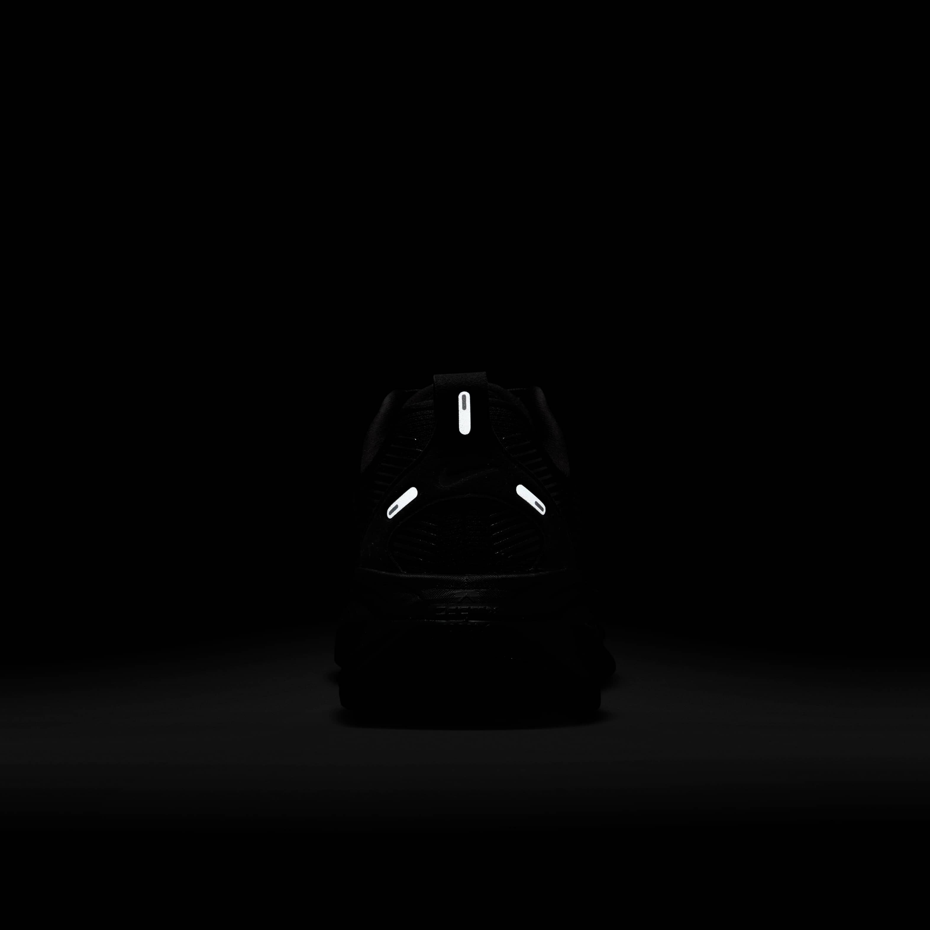 نايكي فوميرو 18 image number 8