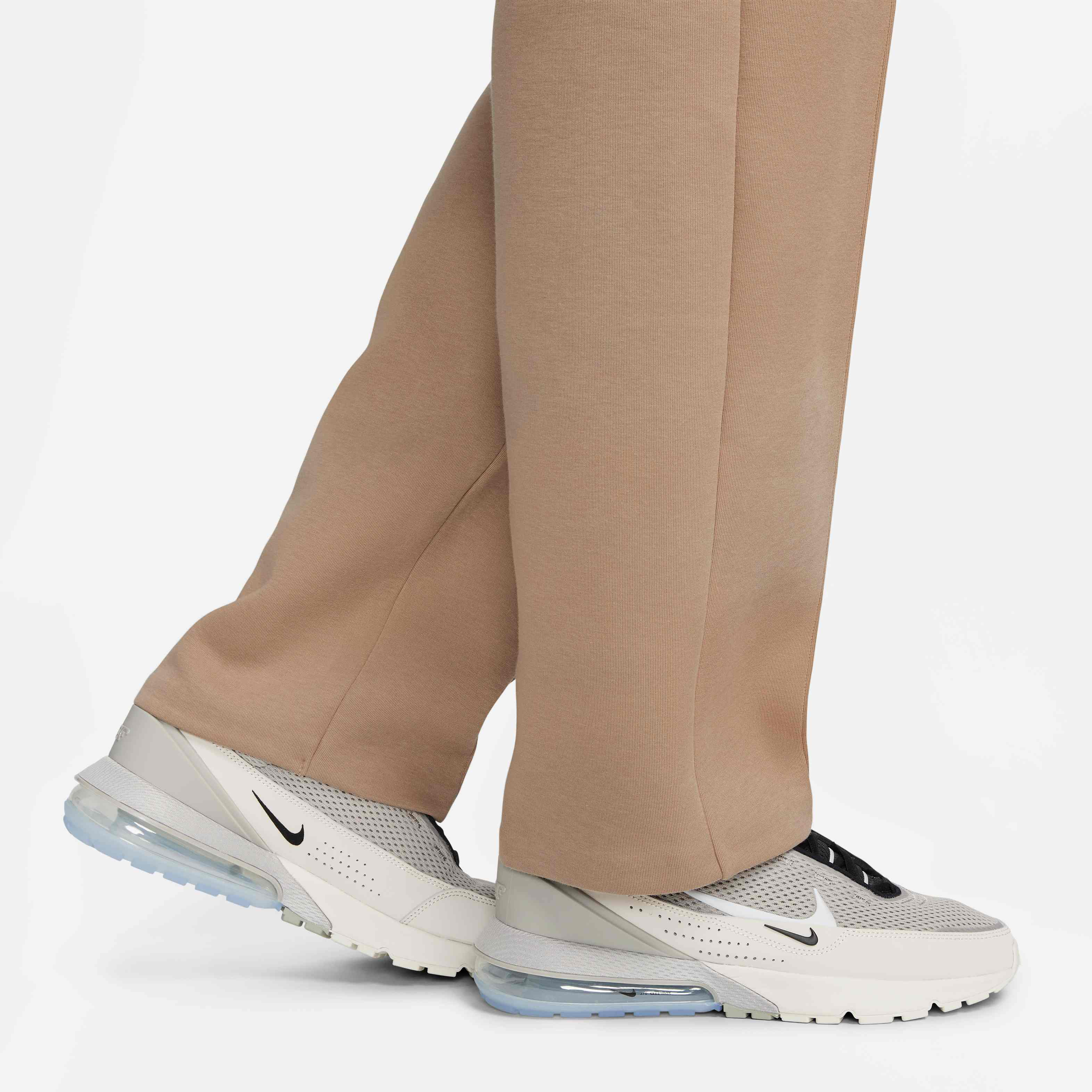 نايكي تك فليس ري-ايمادجيند image number 5