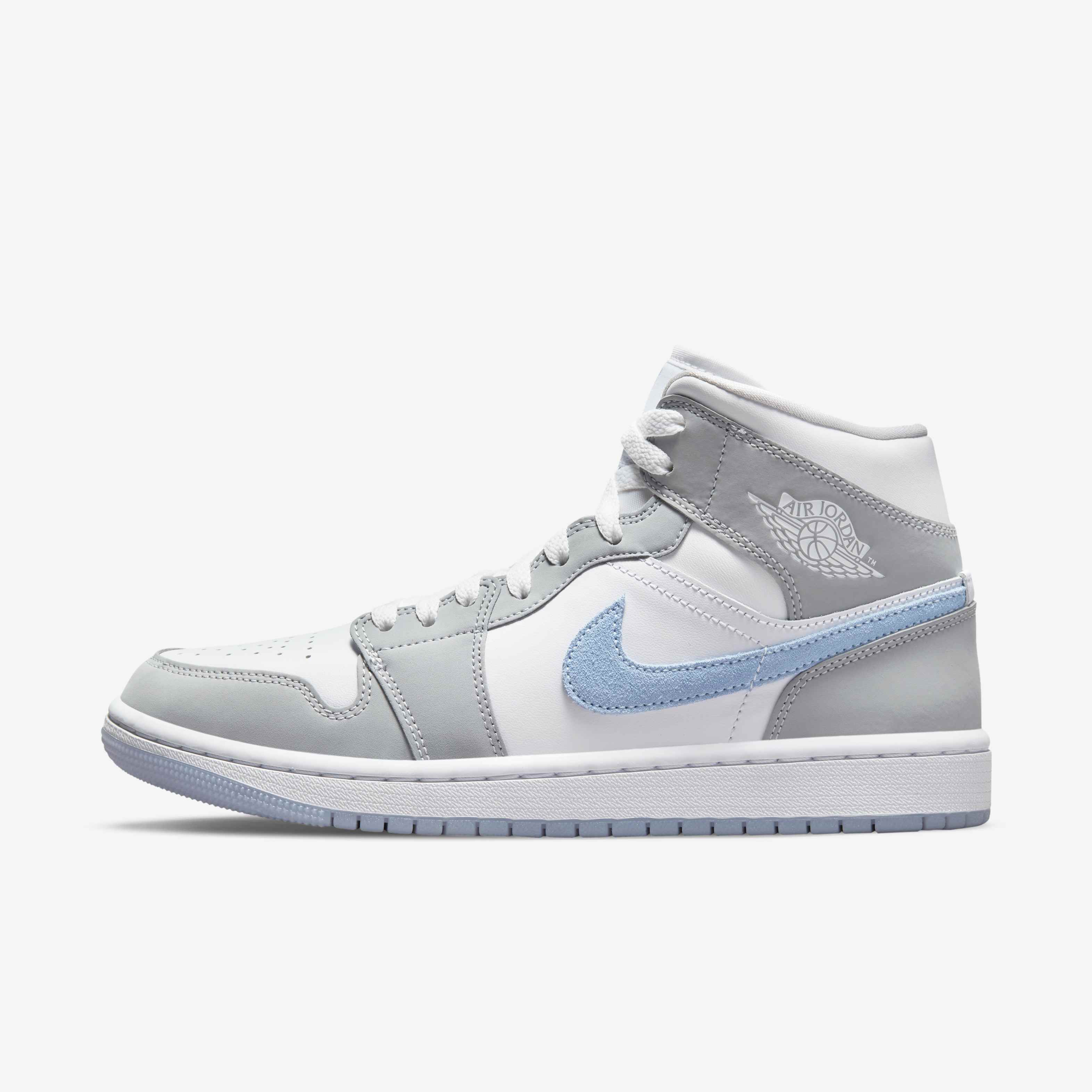 Air Jordan 1 Mid Shoes image number 0